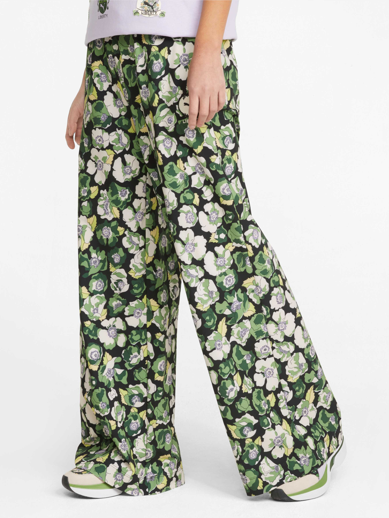 Штаны спортивные PUMA x Liberty Wide Leg Pant модель 534052 Фото