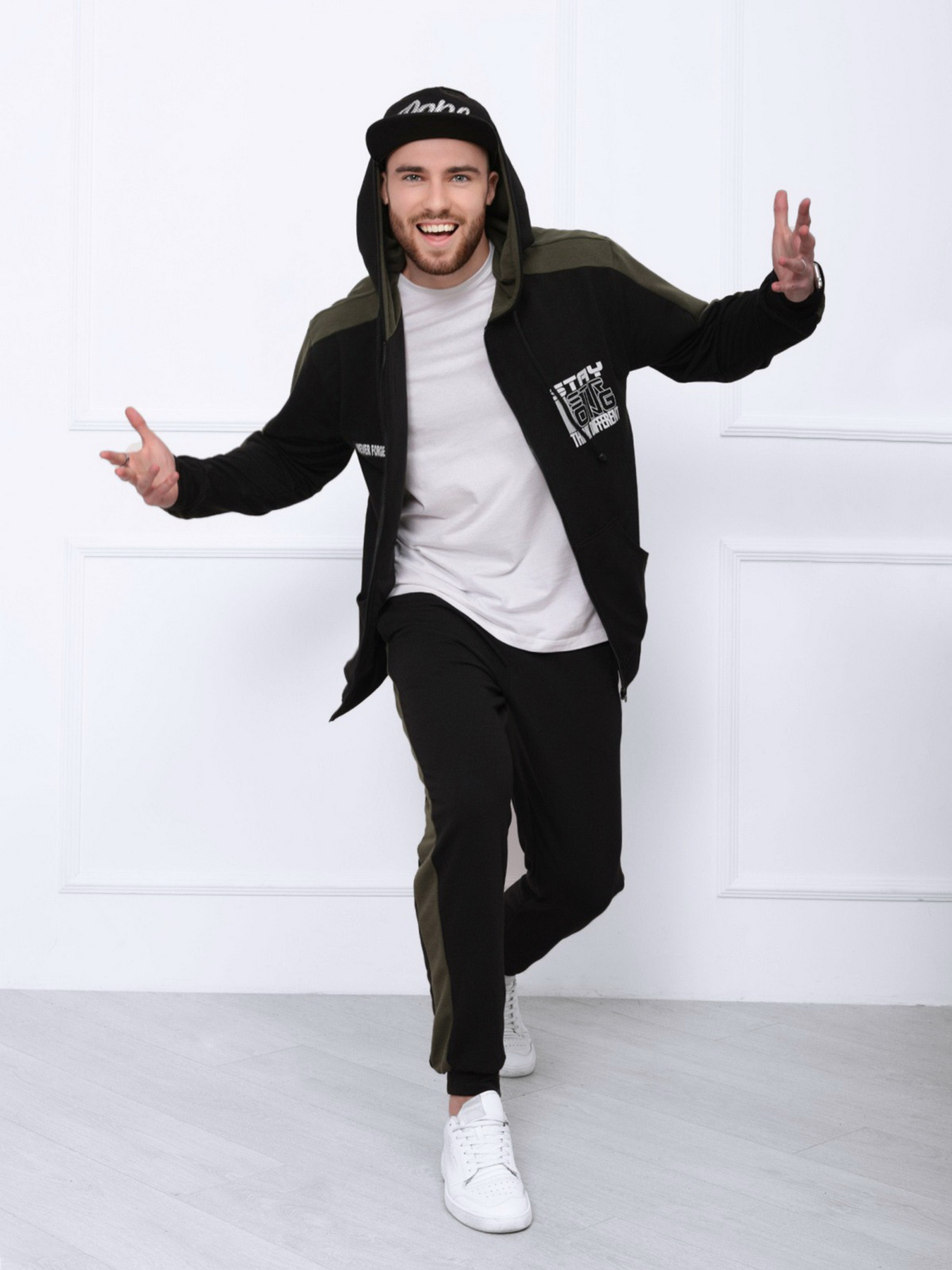 Спортивный костюм ISSA Plus модель GN-412_black Спортивный костюм ISSA Plus модель GN-412_black Фото