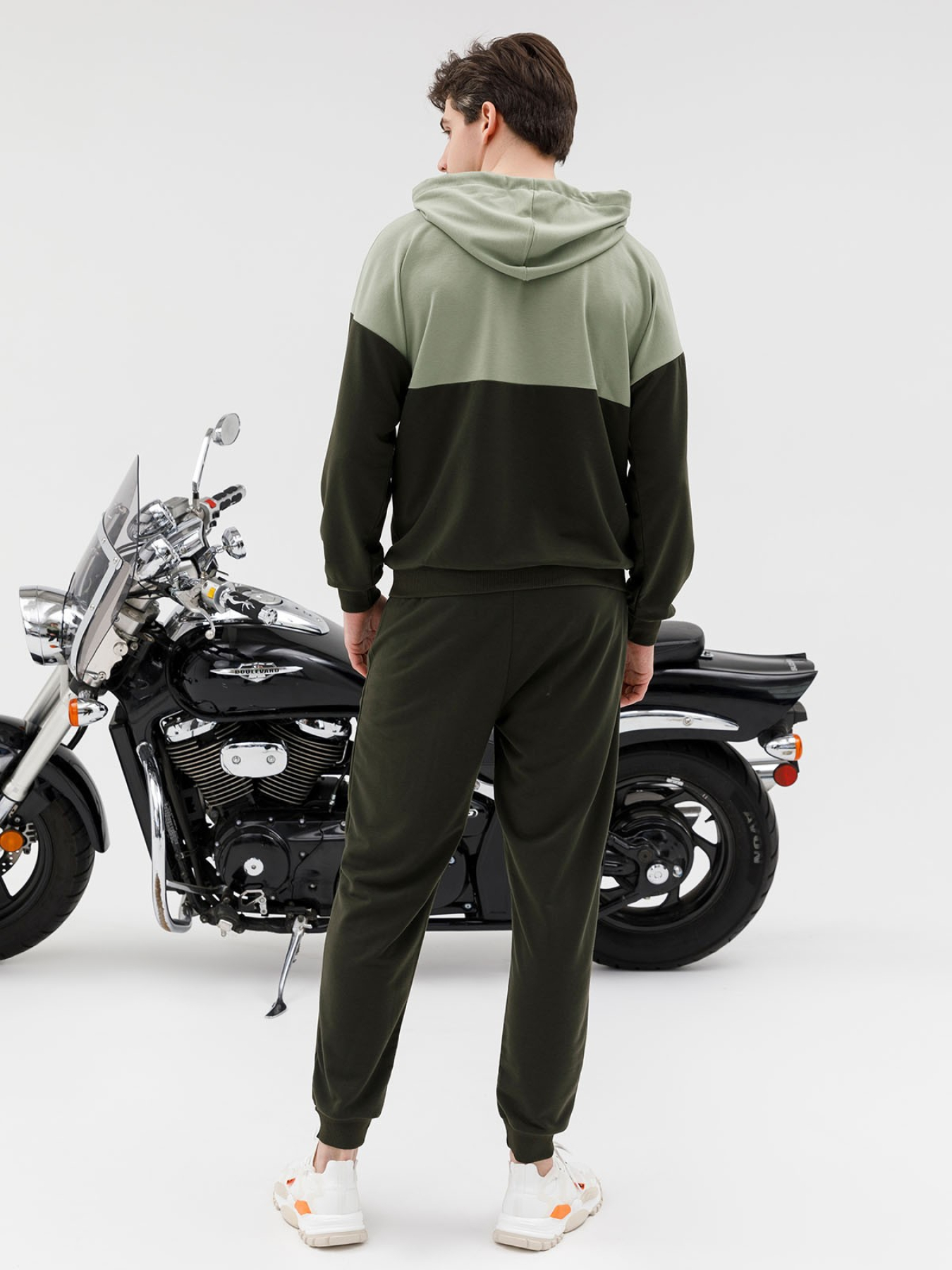 Спортивний костюм ISSA Plus модель GN-431_khaki Фото