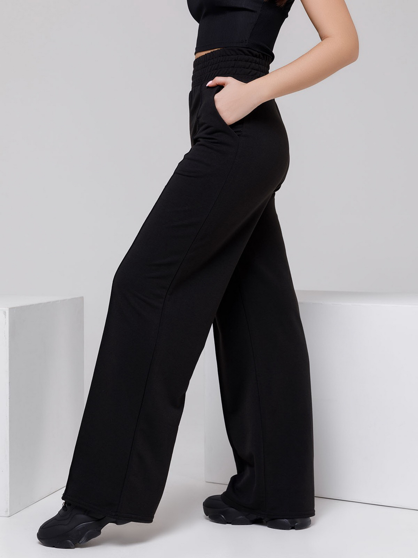 Штаны спортивные ISSA Plus модель 12398_black Штаны спортивные ISSA Plus модель 12398_black Фото