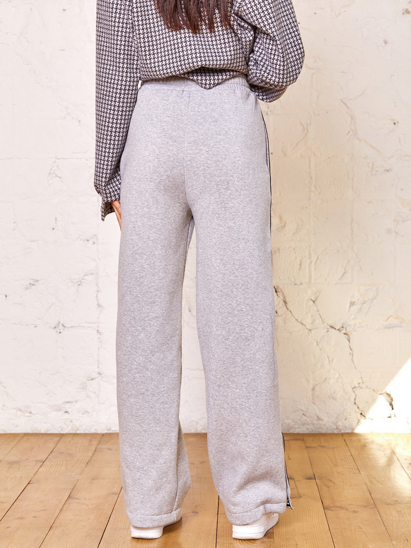 Брюки ISSA Plus модель 12945_lightgray Фото