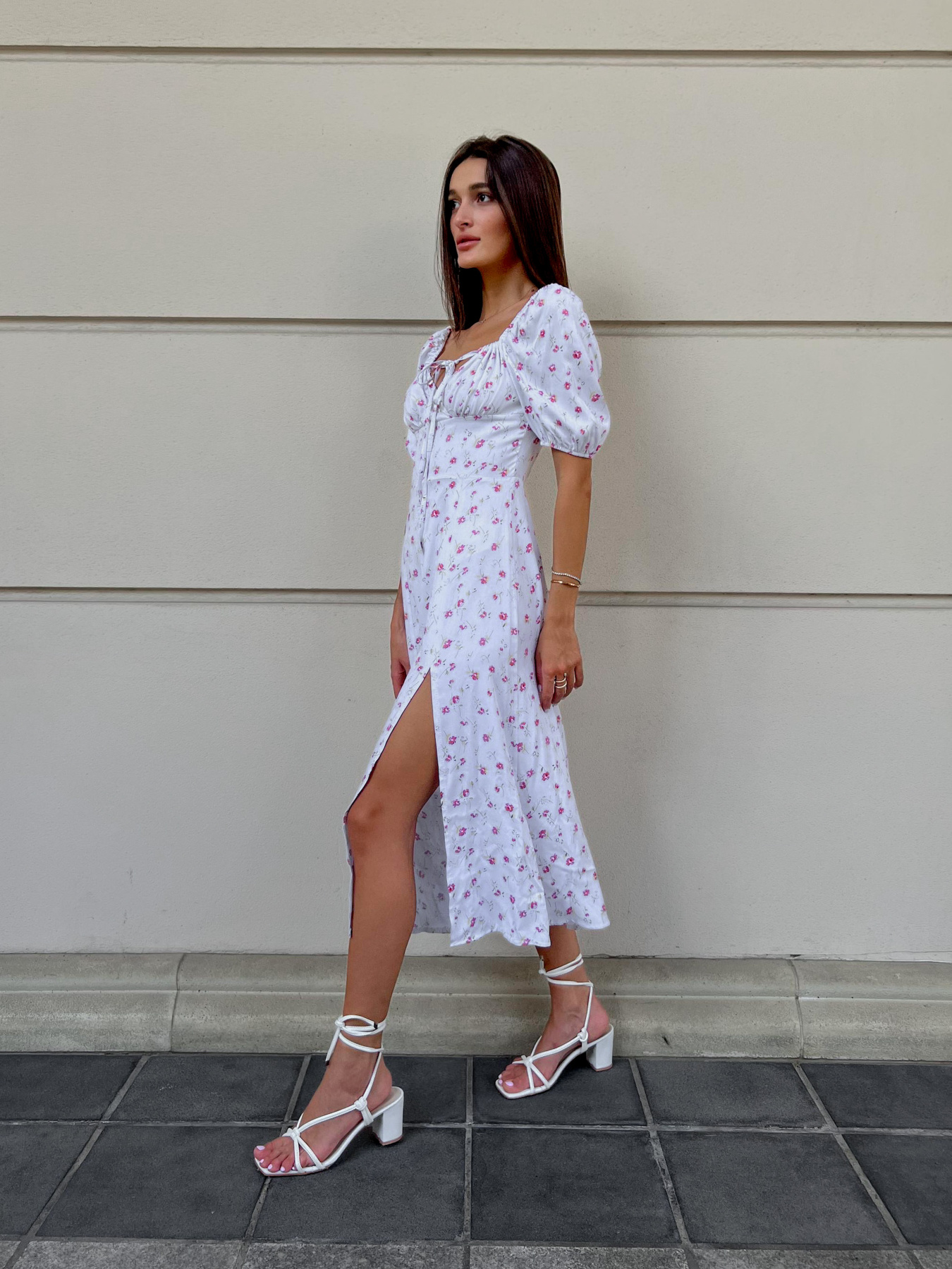 Платье миди Romashka модель 201033205091 Платье миди Romashka модель 201033205091 Фото