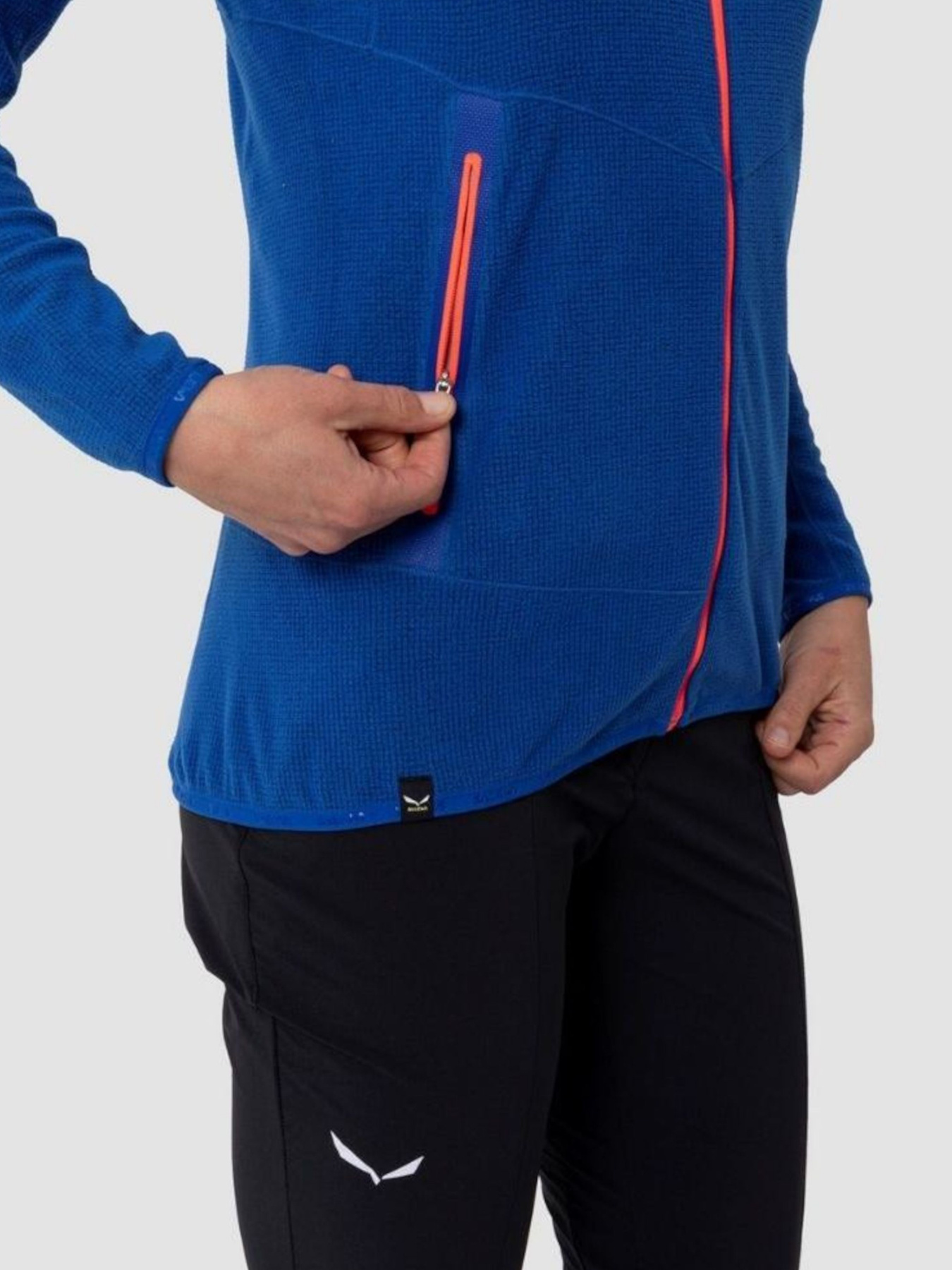 Кофта спортивная Salewa модель a455f857-13c2-11ed-810e-001dd8b72568 Фото