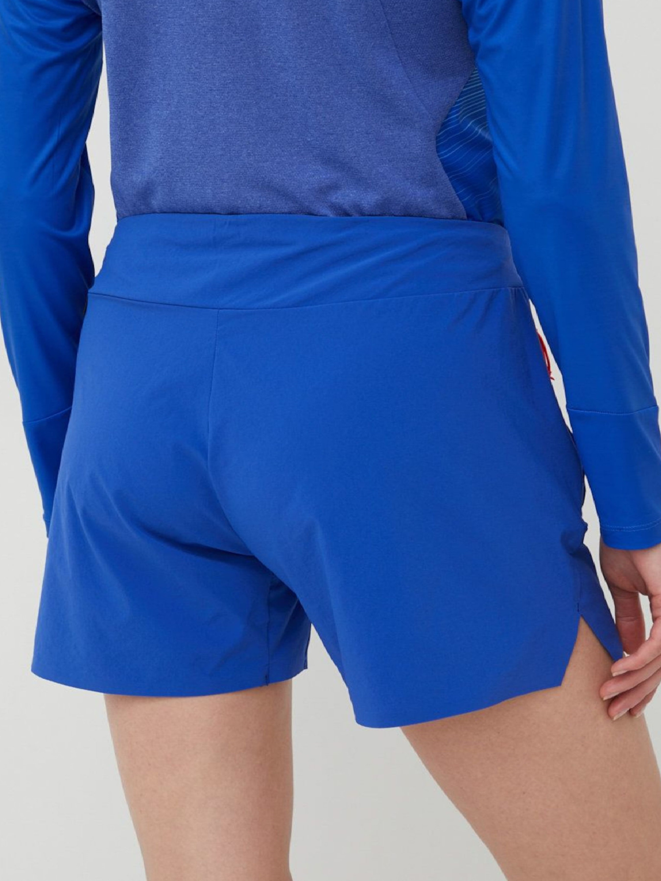 Повседневные шорты Salewa модель 5dbc7551-1877-11ed-810e-001dd8b72568 Фото