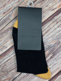 Носки и гольфы ISSA Plus модель GNS-83_.blackyellow Фото