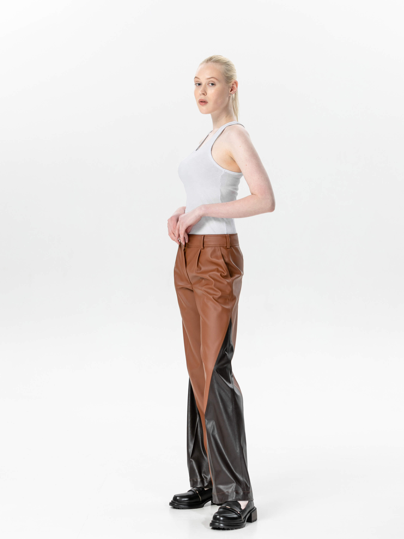 Повседневные штаны A LOT модель 030189 Фото