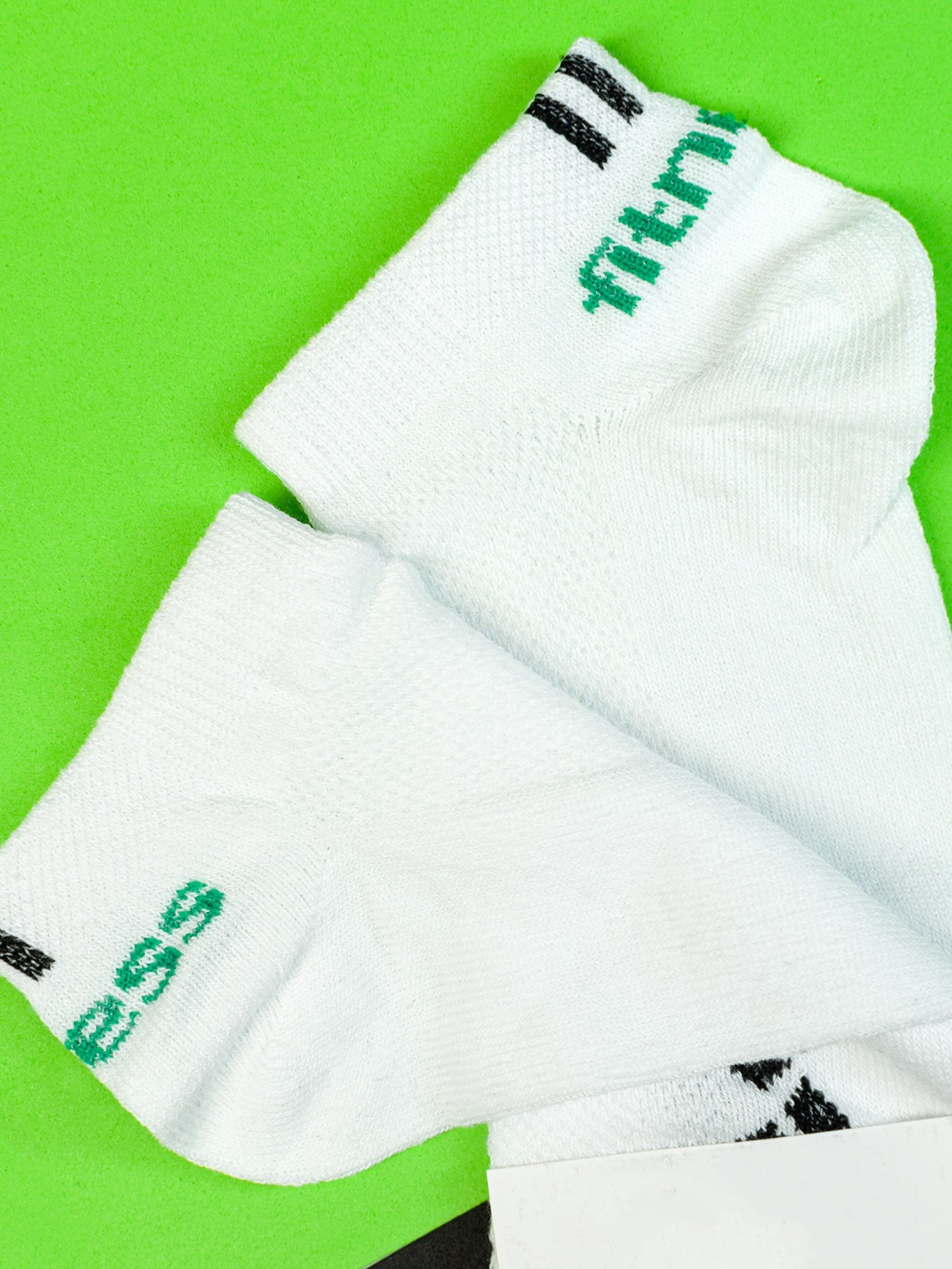 Шкарпетки та гольфи ISSA Plus модель NS-104_white Шкарпетки та гольфи ISSA Plus модель NS-104_white Фото