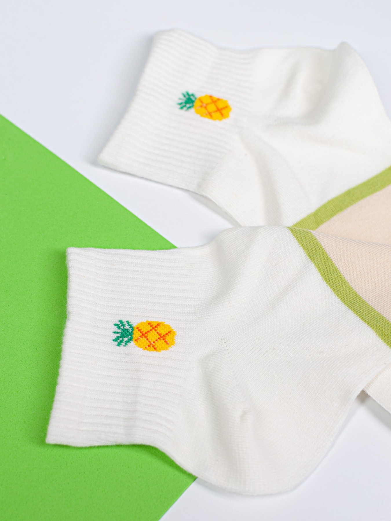 Шкарпетки та гольфи ISSA Plus модель NS-77_milky Фото