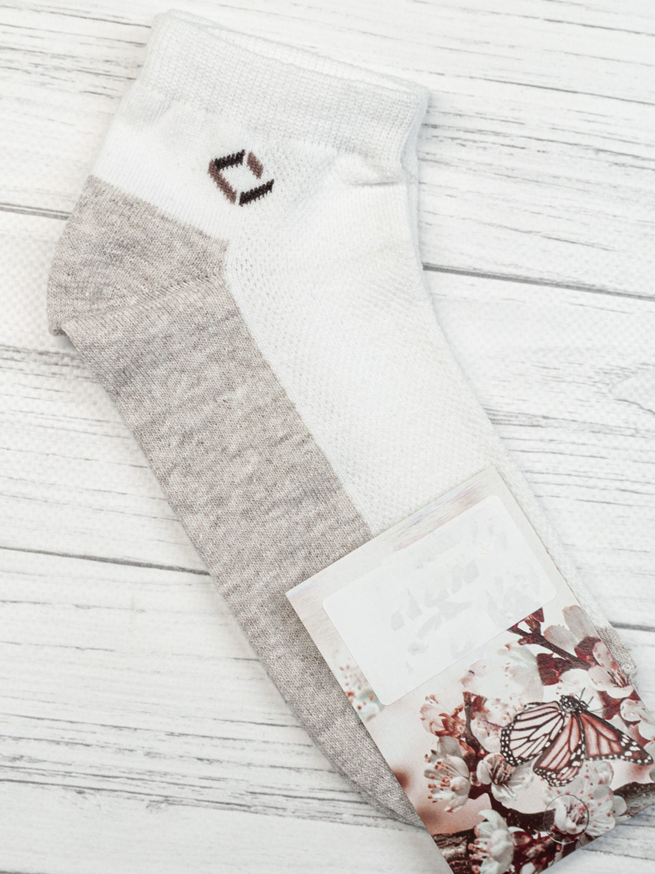 Носки и гольфы ISSA Plus модель NS-93_whitebeige Носки и гольфы ISSA Plus модель NS-93_whitebeige Фото