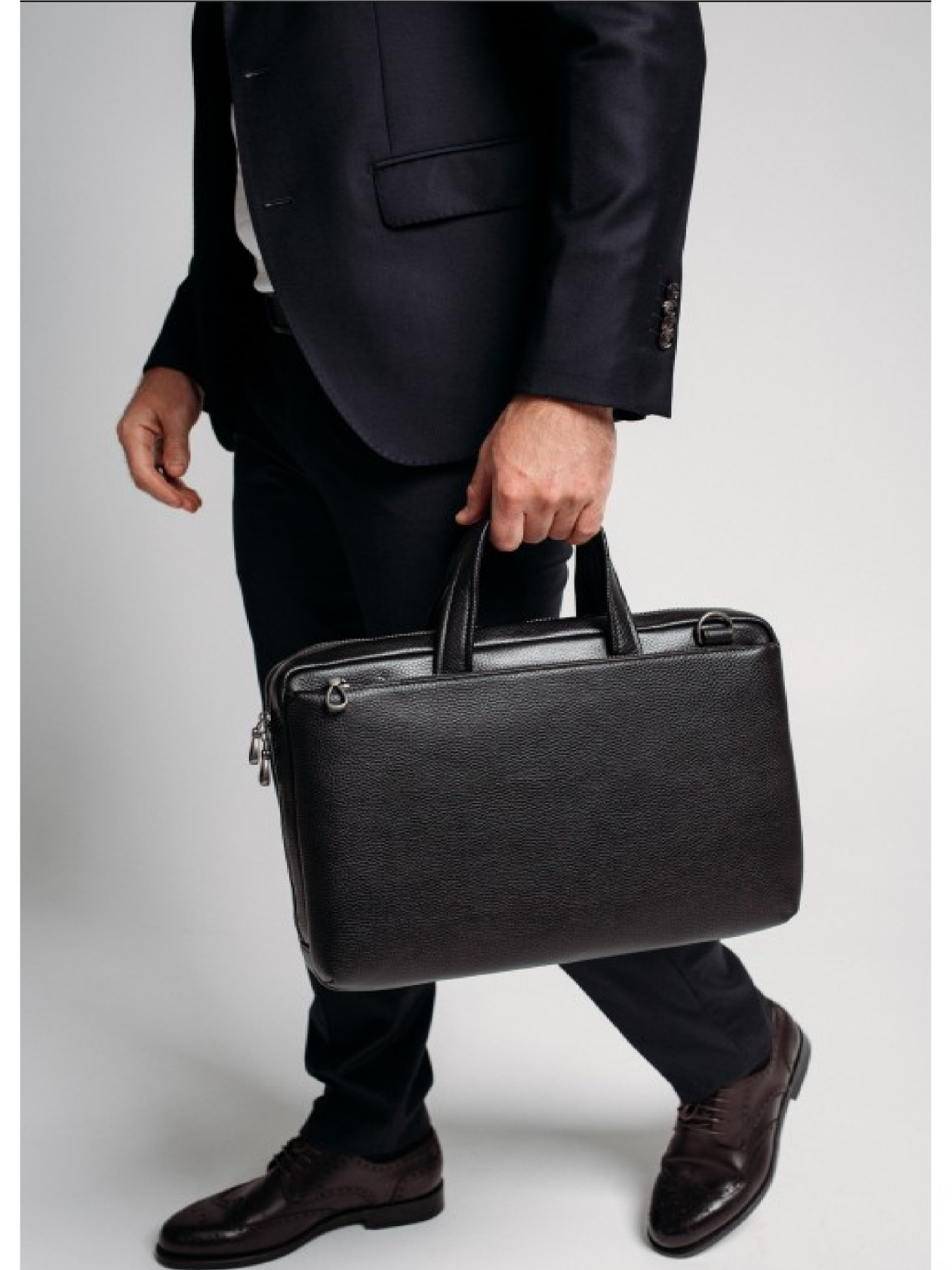 Портфель RoyalBag модель NM29-88212-3A Фото