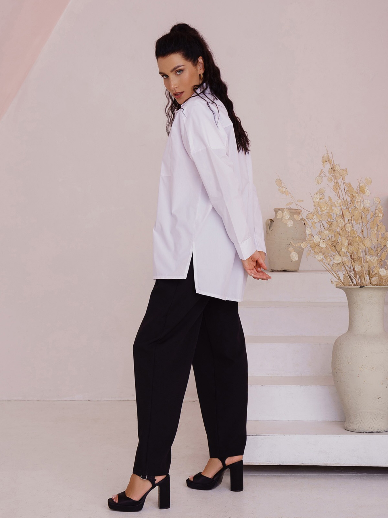 Костюмы ISSA Plus модель 13480_blackwhite Костюмы ISSA Plus модель 13480_blackwhite Фото