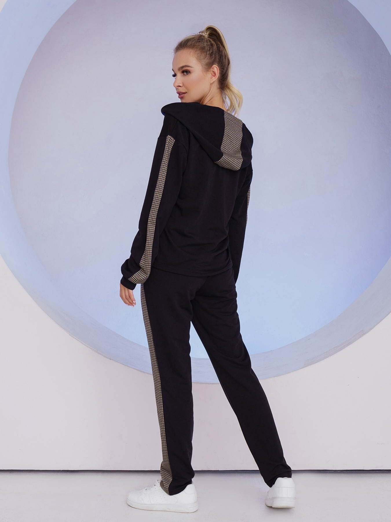 Спортивний костюм ISSA Plus модель 13520_cherny Фото