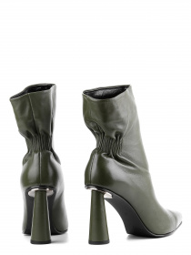 Ботильйони ILVI модель 00000014970 Ботильйони ILVI модель 00000014970 Фото