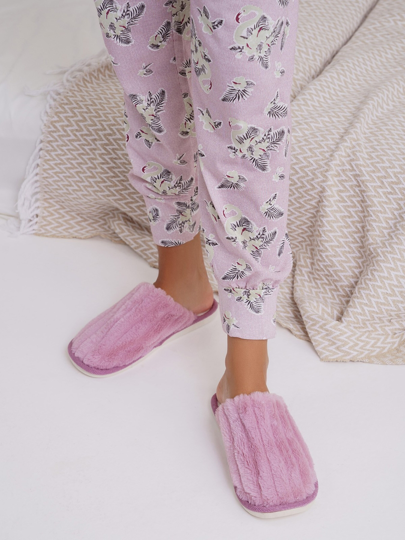 Тапки ISSA Plus модель OB2-97_lilac Фото