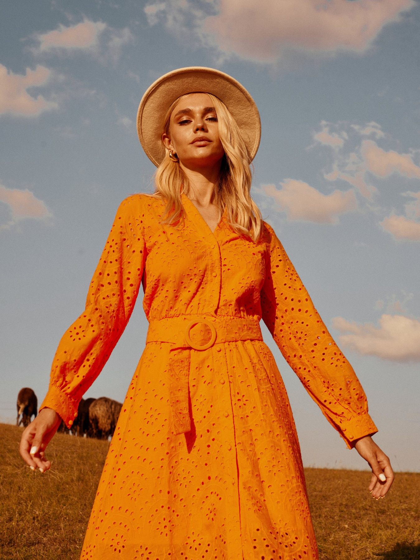 Платье миди Gepur модель 42498 Платье миди Gepur модель 42498 Фото