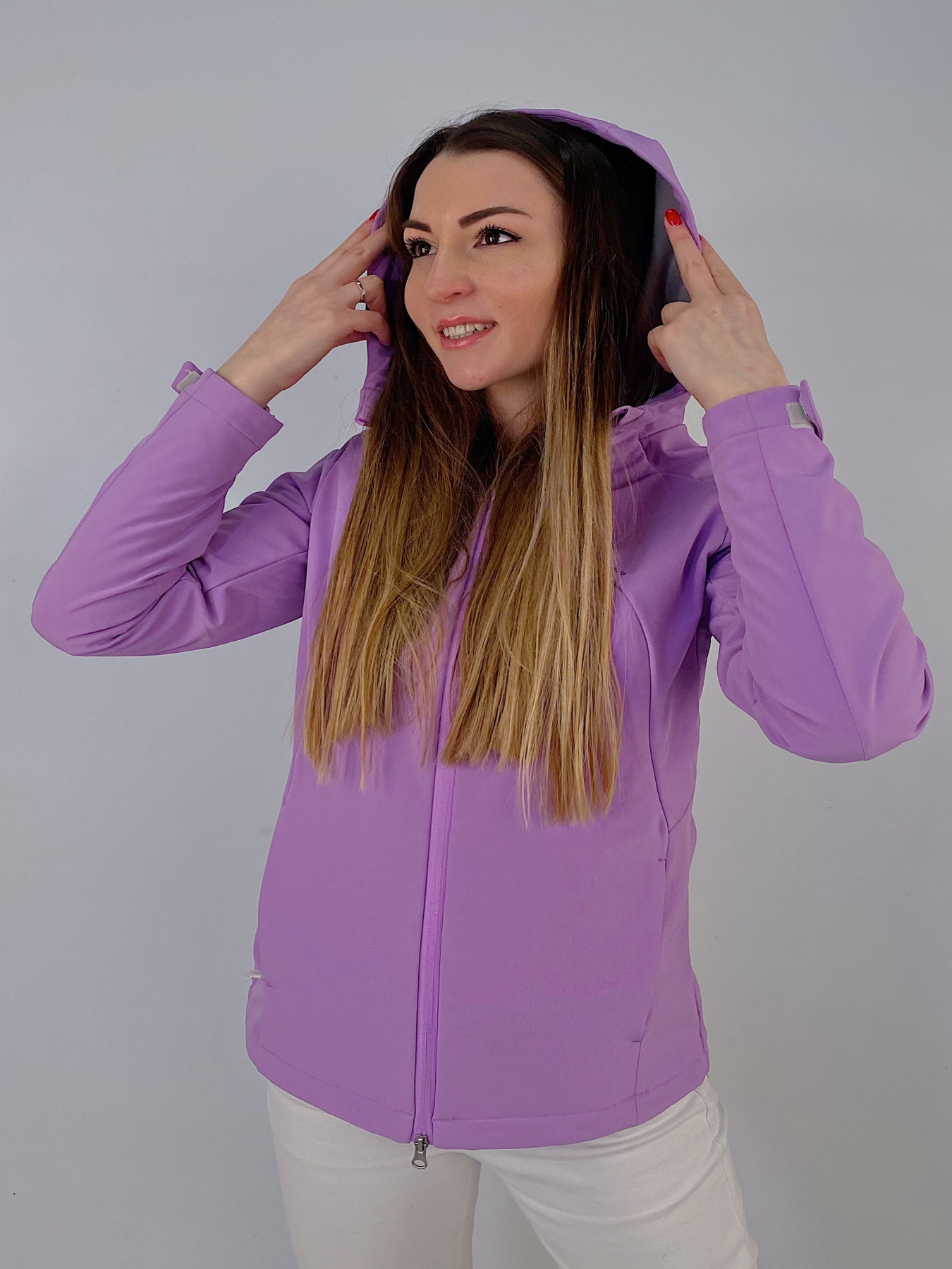 Вітровка AVECS модель 50266-37 Вітровка AVECS модель 50266-37 Фото