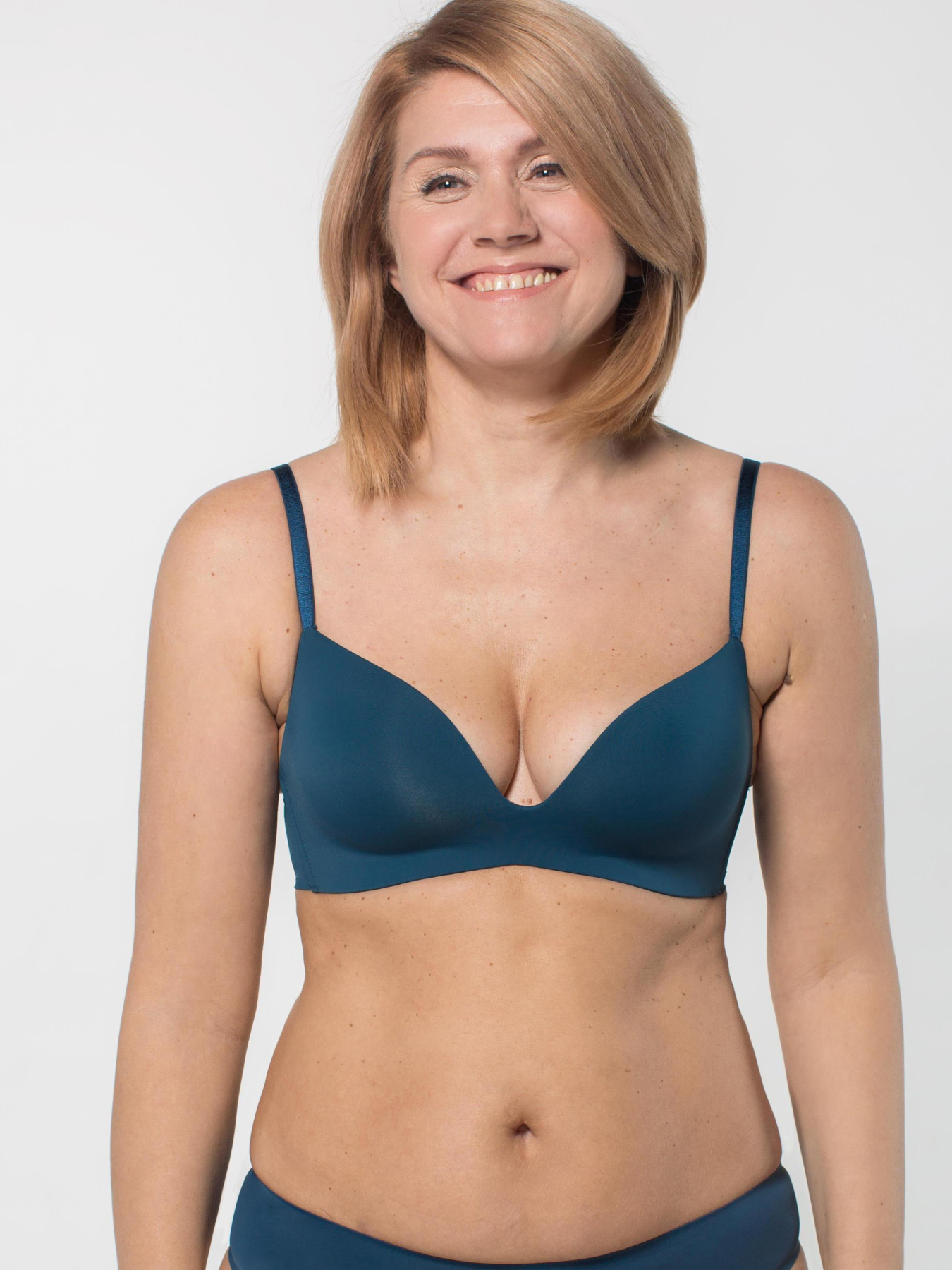 Бюстгальтер Brabrabra модель SLZ19801015_aquamarine Фото