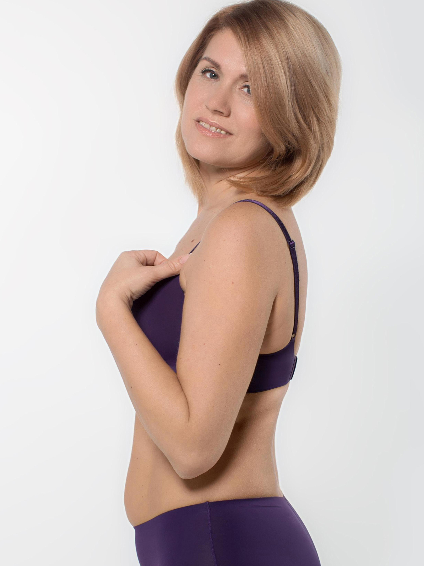 Бюстгальтер Brabrabra модель SLZ19801015_blackberry Фото