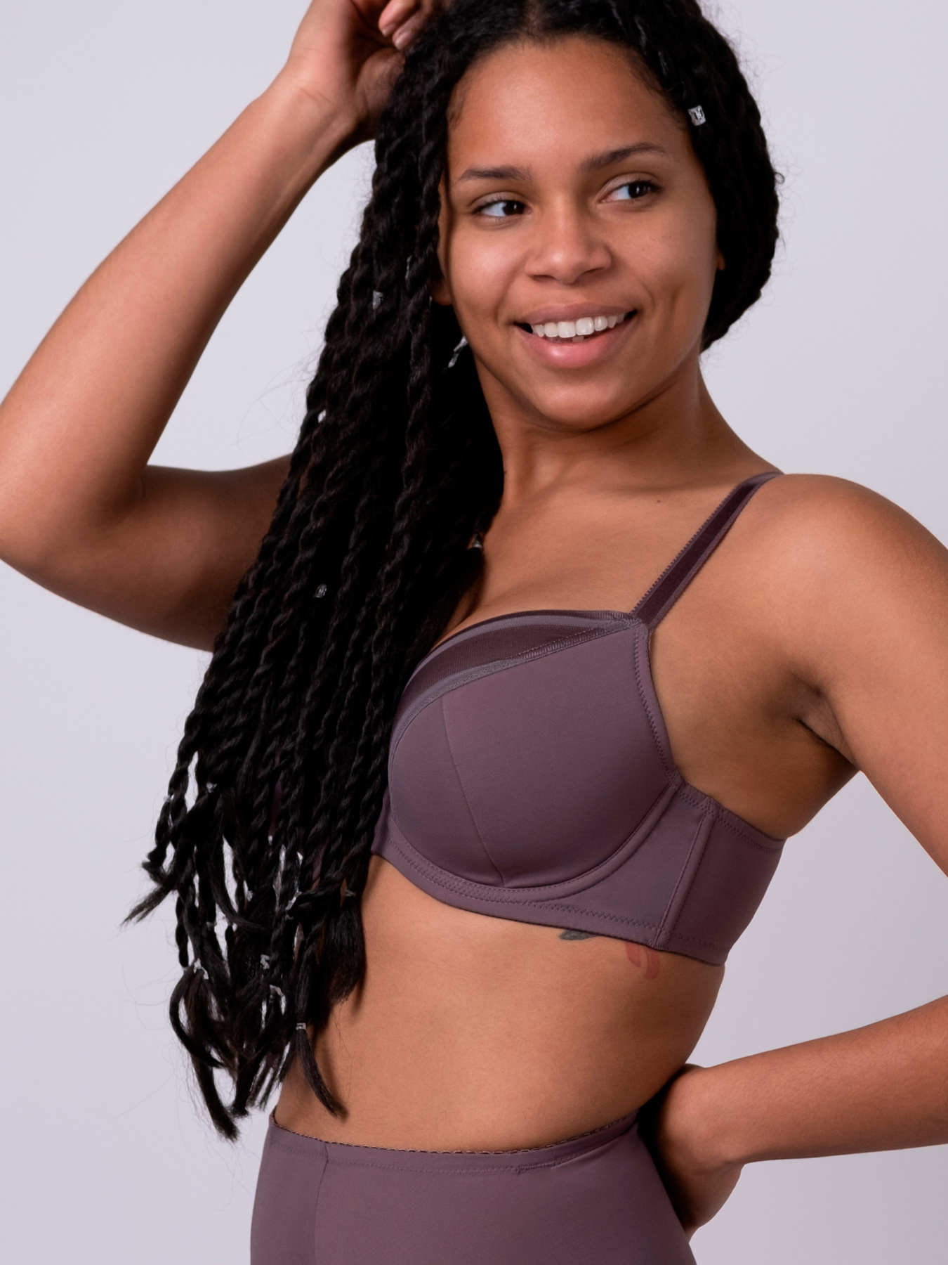 Бюстгальтер Brabrabra модель 1120052_taupe Фото