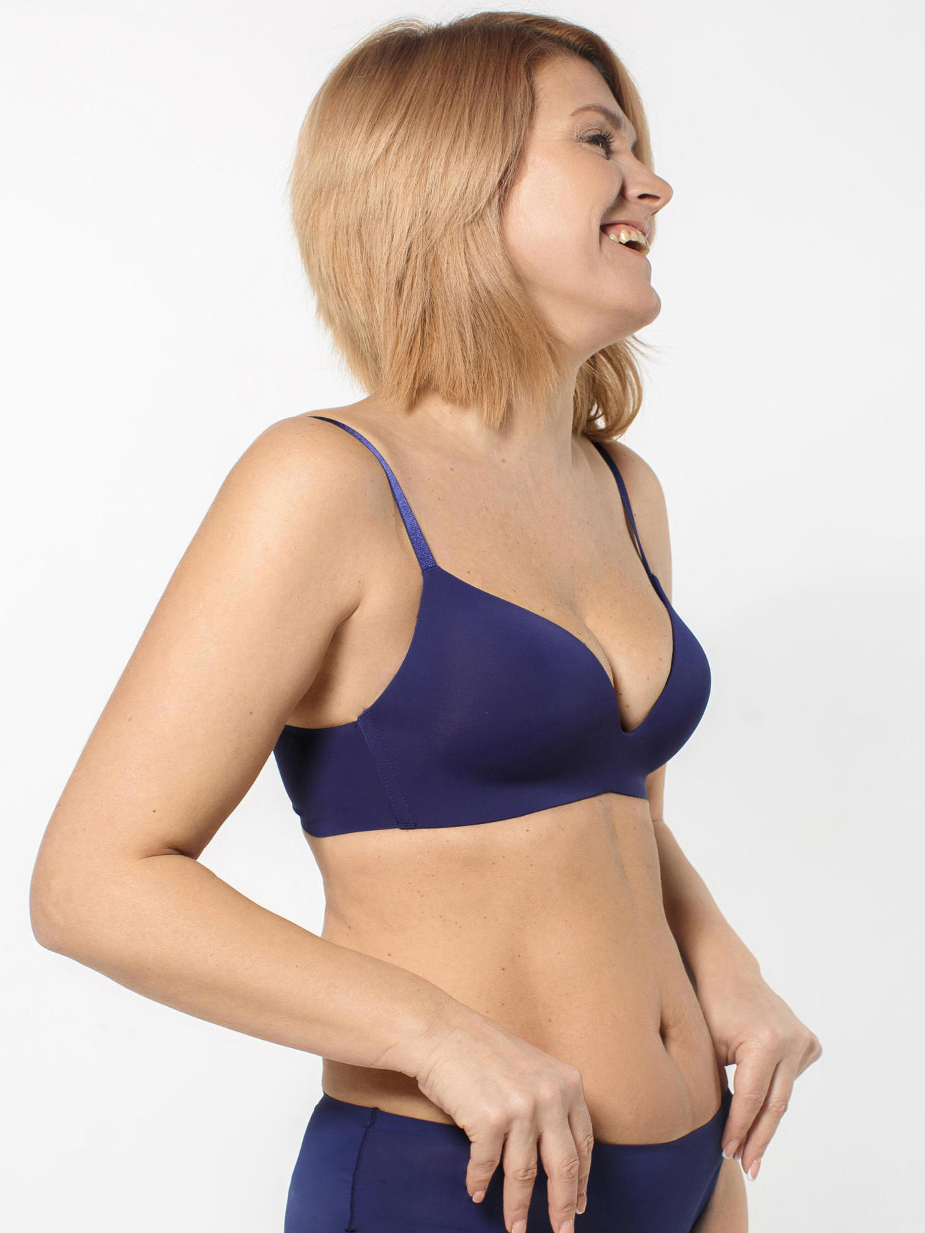 Бюстгальтер Brabrabra модель SLZ19801015_dark-blue Фото