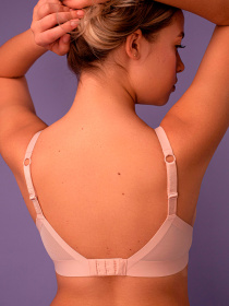 Бюстгальтер Brabrabra модель SLZ22101014_light-pink Фото