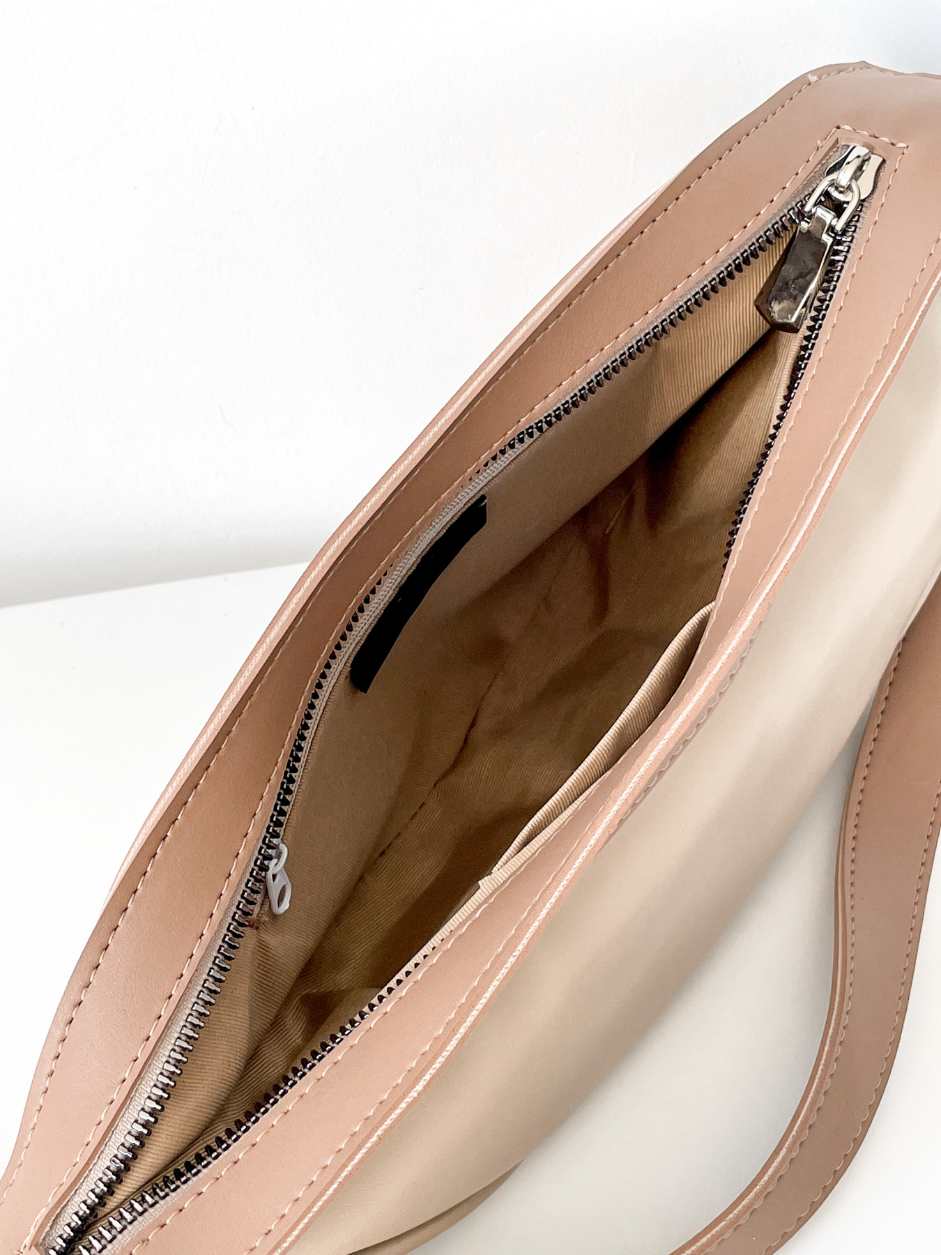 Кросс-боди Romashka модель 101012499191 Фото