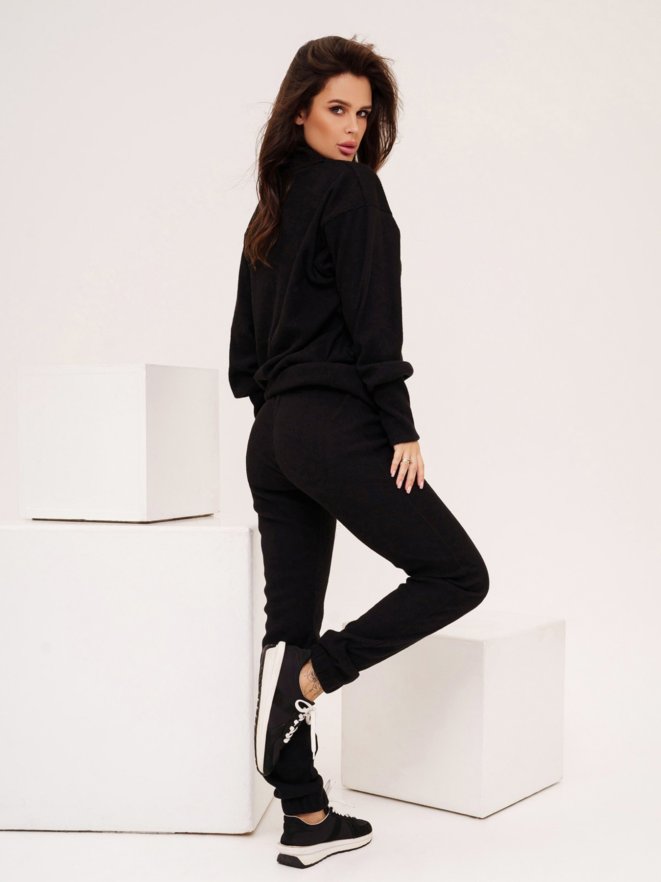 Спортивный костюм ISSA Plus модель 13533_black Фото