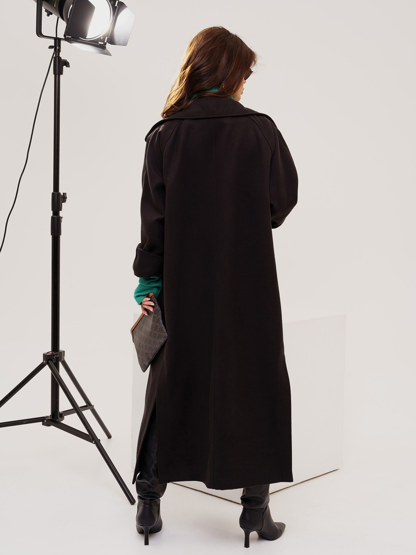 Пальто ISSA Plus модель 13549_black Пальто ISSA Plus модель 13549_black Фото