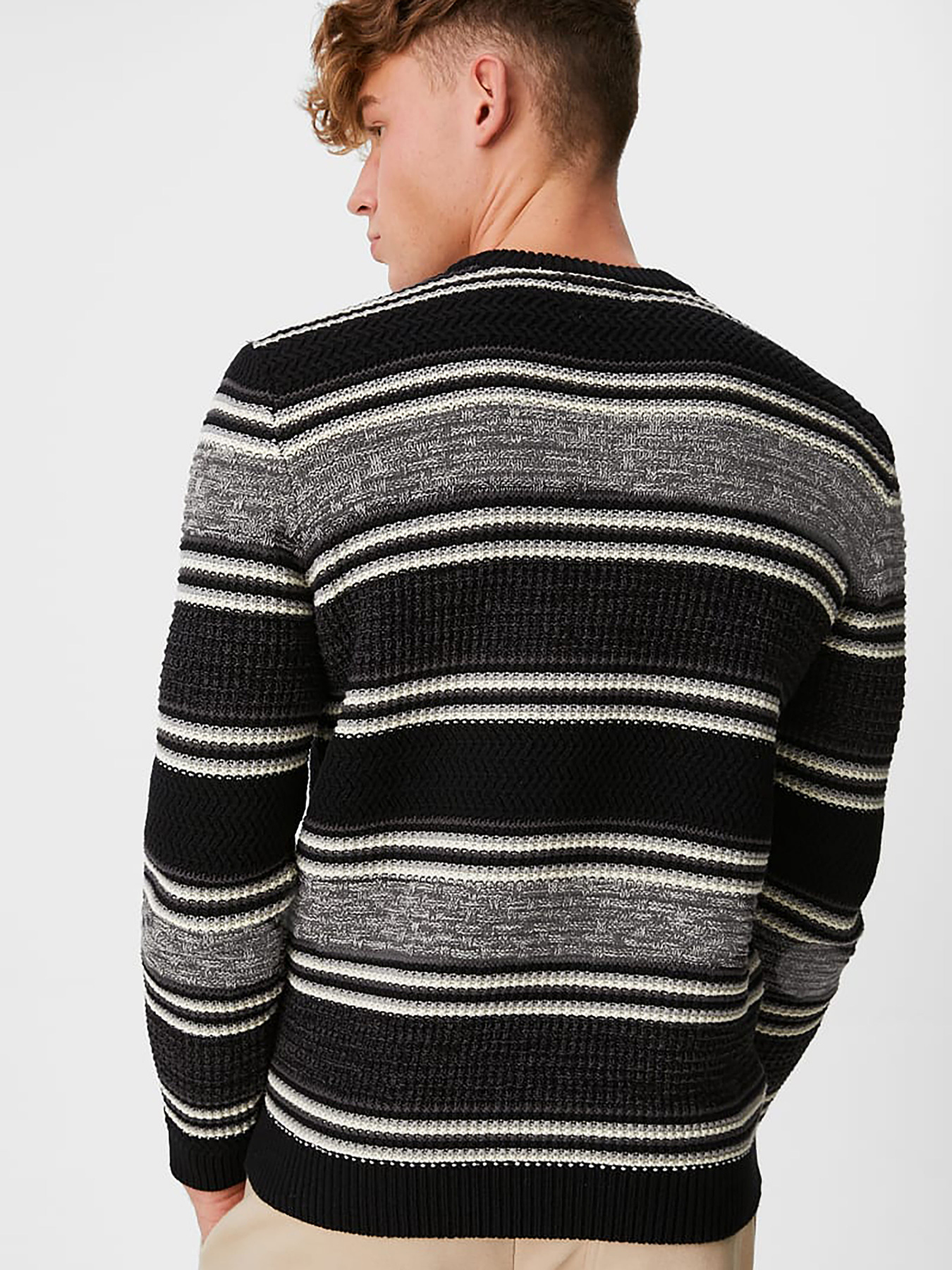 Джемпер C&A модель 62223 Фото