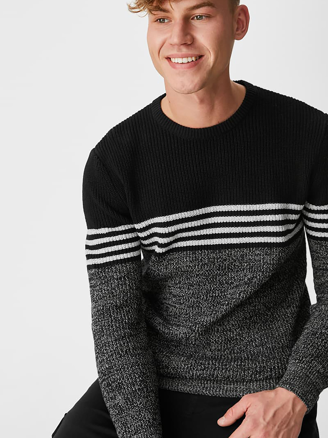 Джемпер C&A модель 62221 Фото