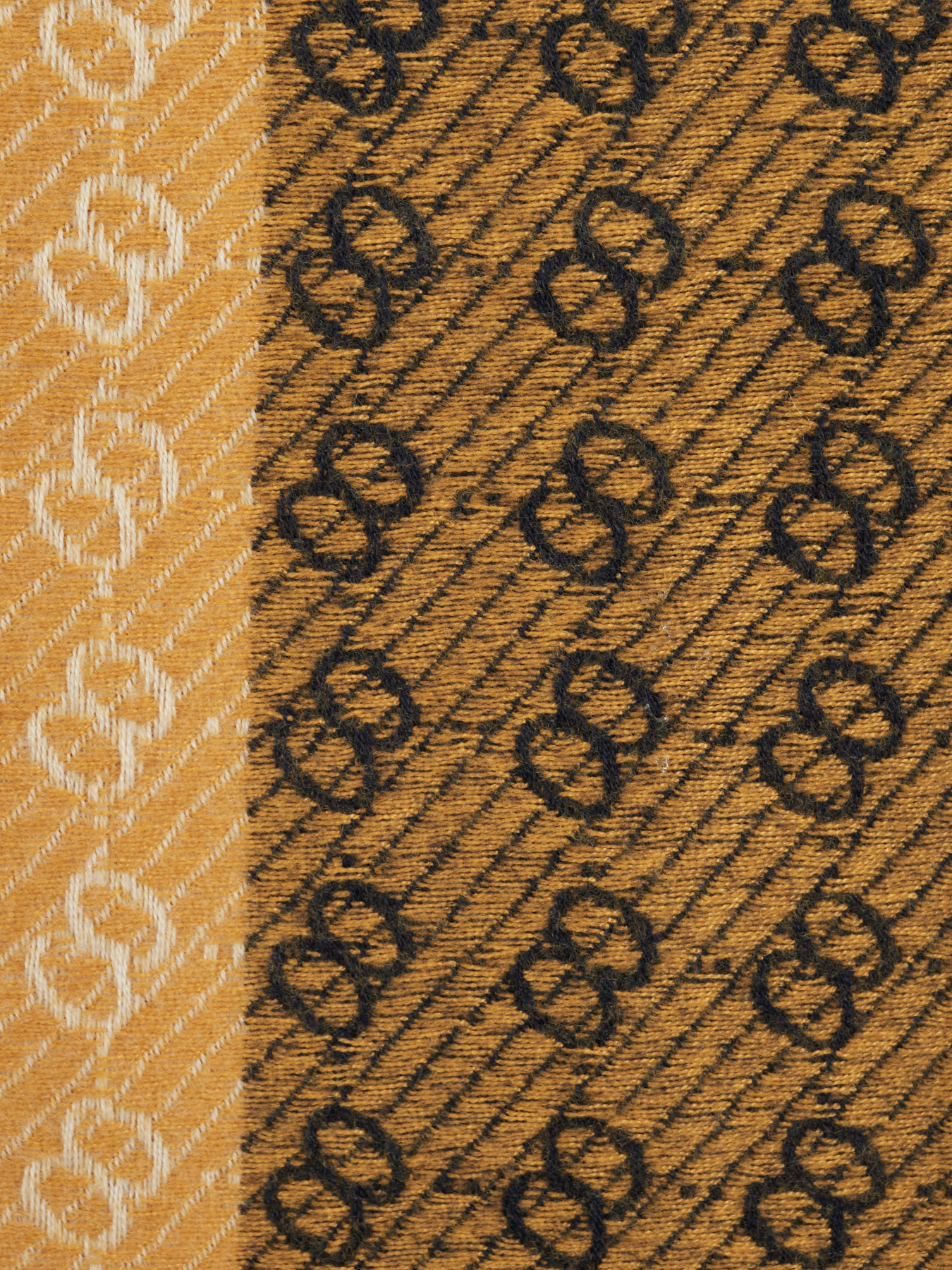 Шарф Regina Notte модель 4000000010601 Фото