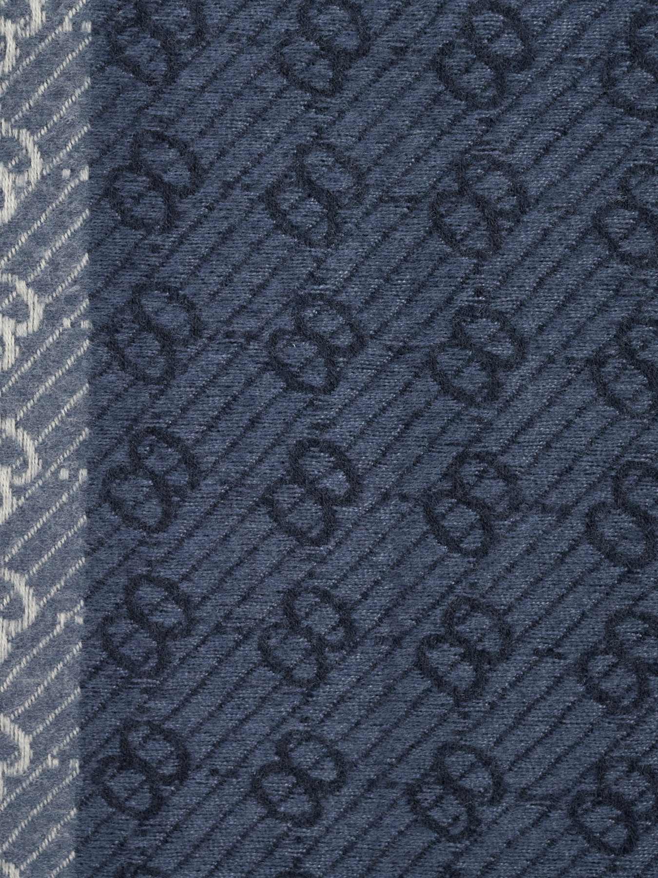 Шарф Regina Notte модель 4000000075114 Фото