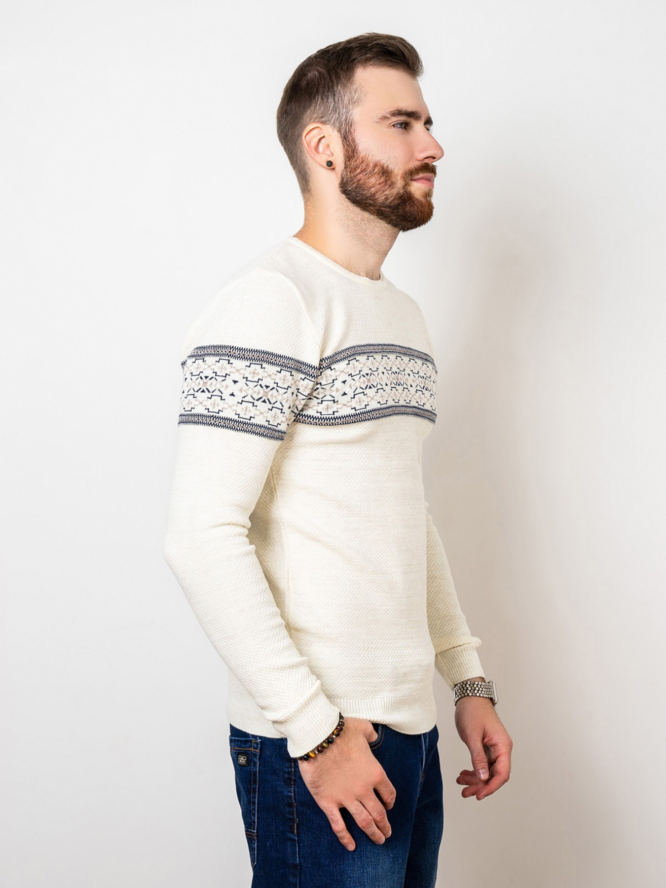 Свитер ISSA Plus модель GN4-76_milky Фото