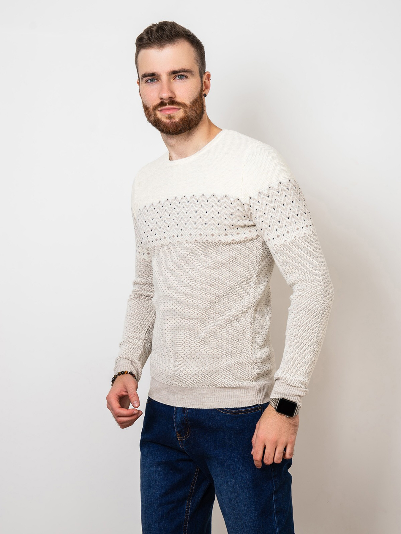 Свитер ISSA Plus модель GN4-77_milky Фото