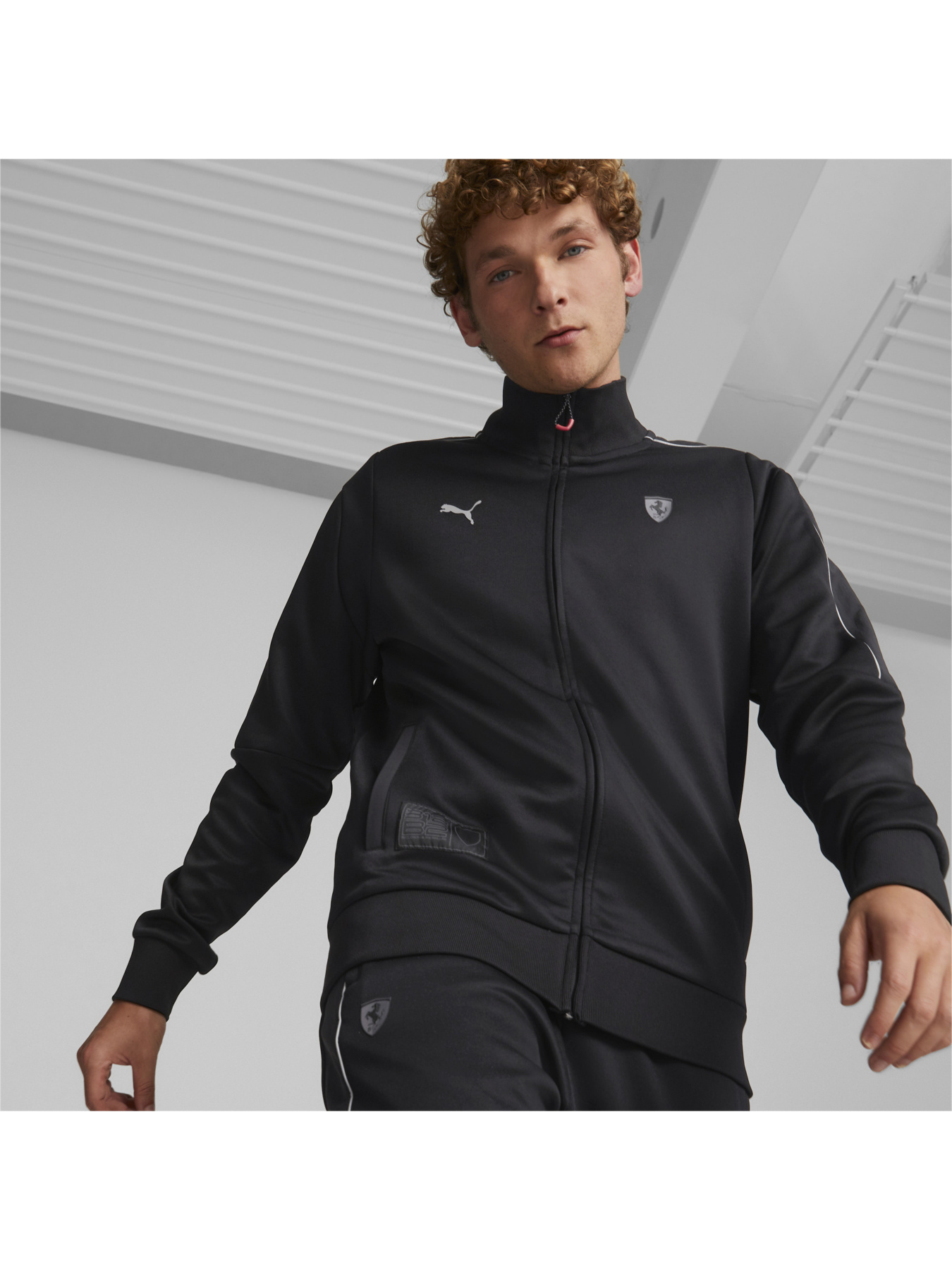 Кофта спортивная PUMA Ferrari Style Mt7 Track Jkt модель 535777 Фото