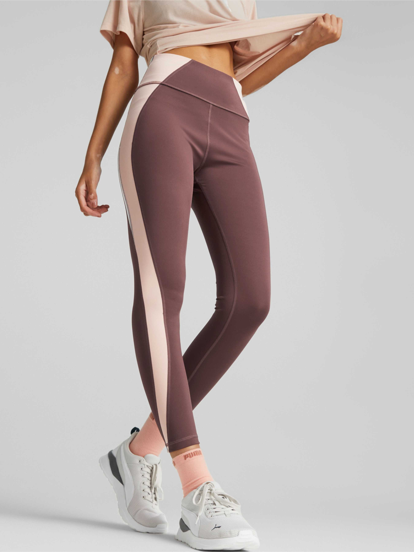 Леггинсы спортивные PUMA Evostripe Tights модель 849806 Фото