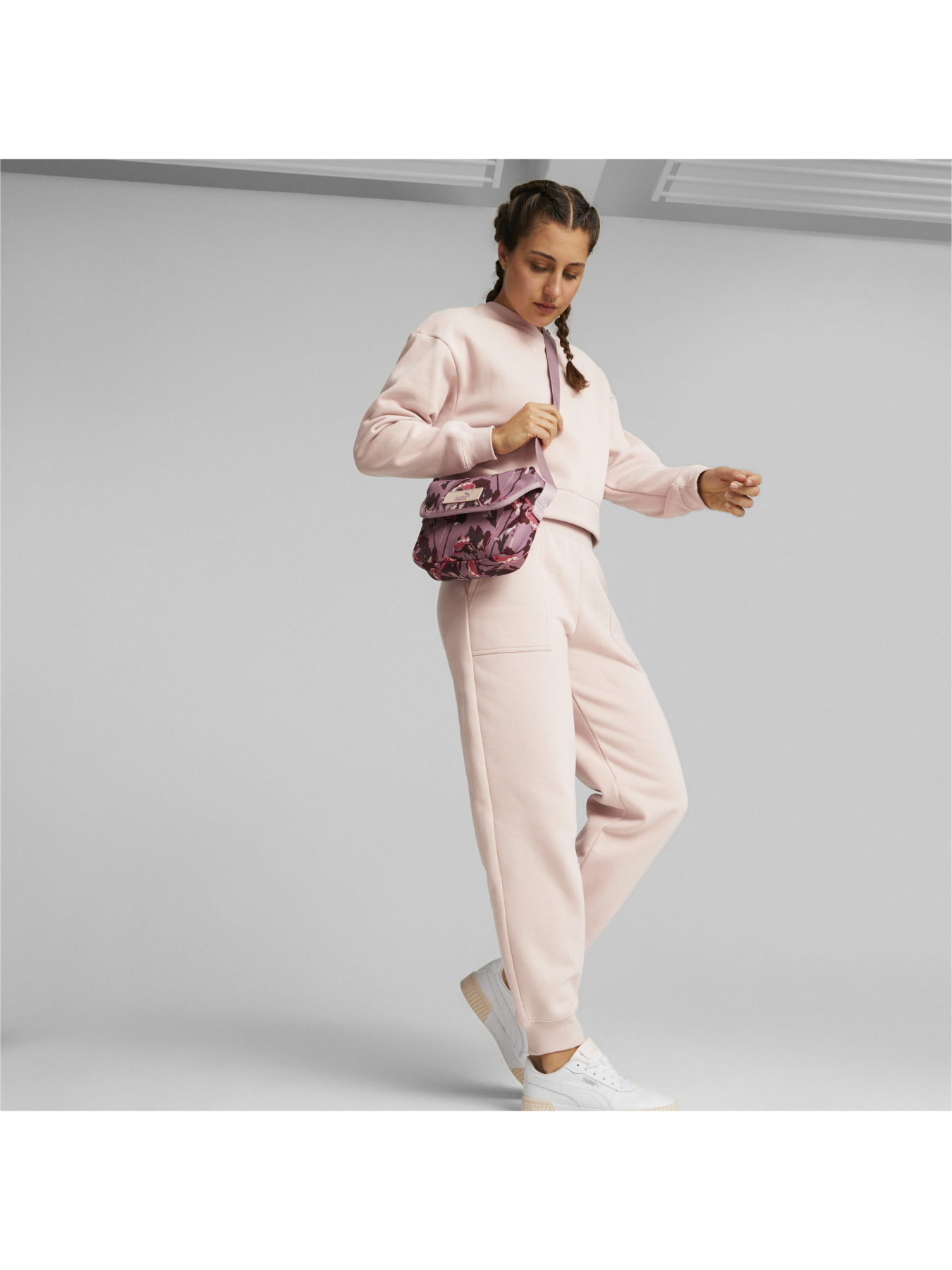 Повседневный костюм PUMA Loungewear Suit модель 670025 Фото