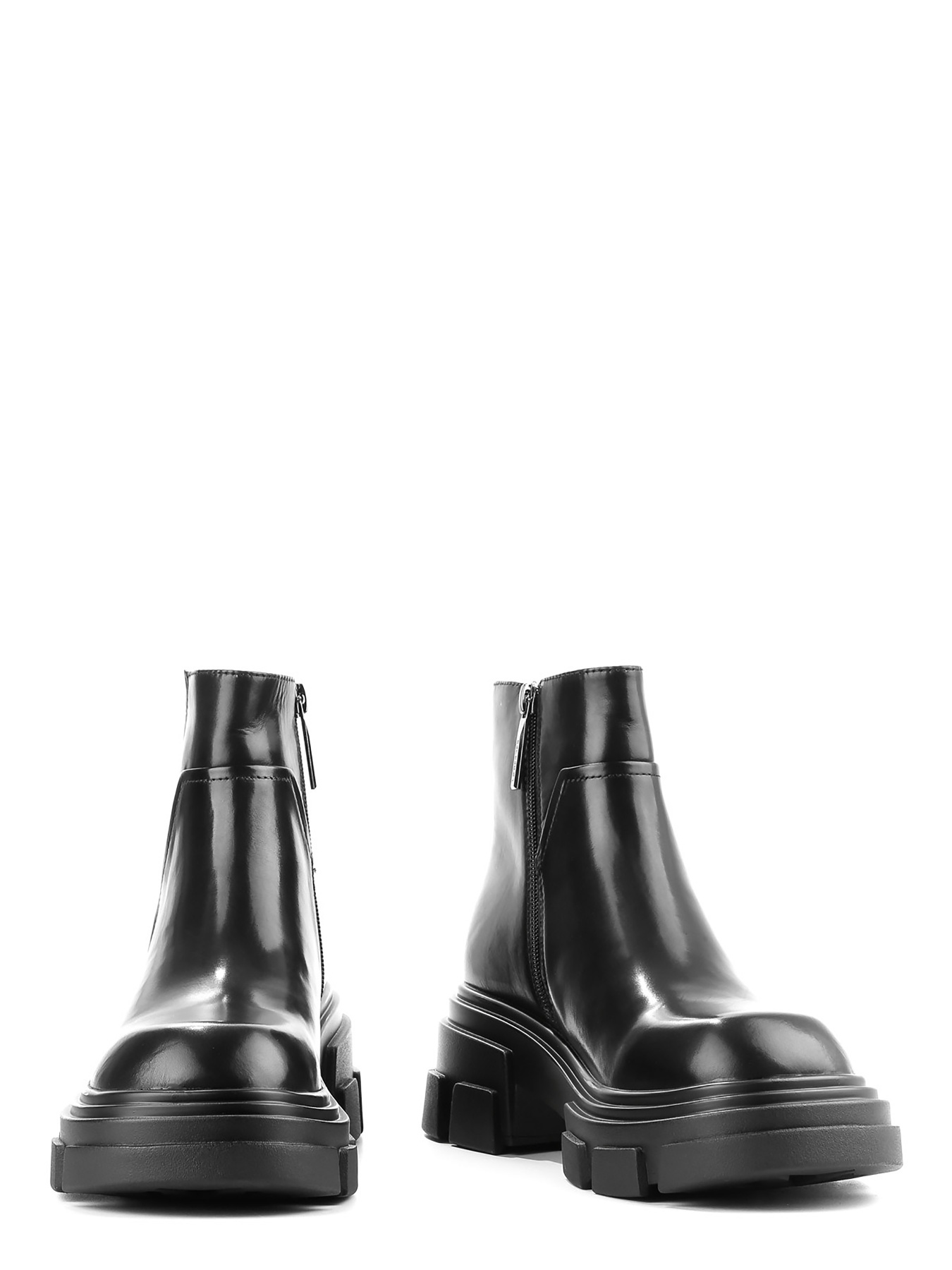 Ботинки LeBERDES модель 00000015202 Фото