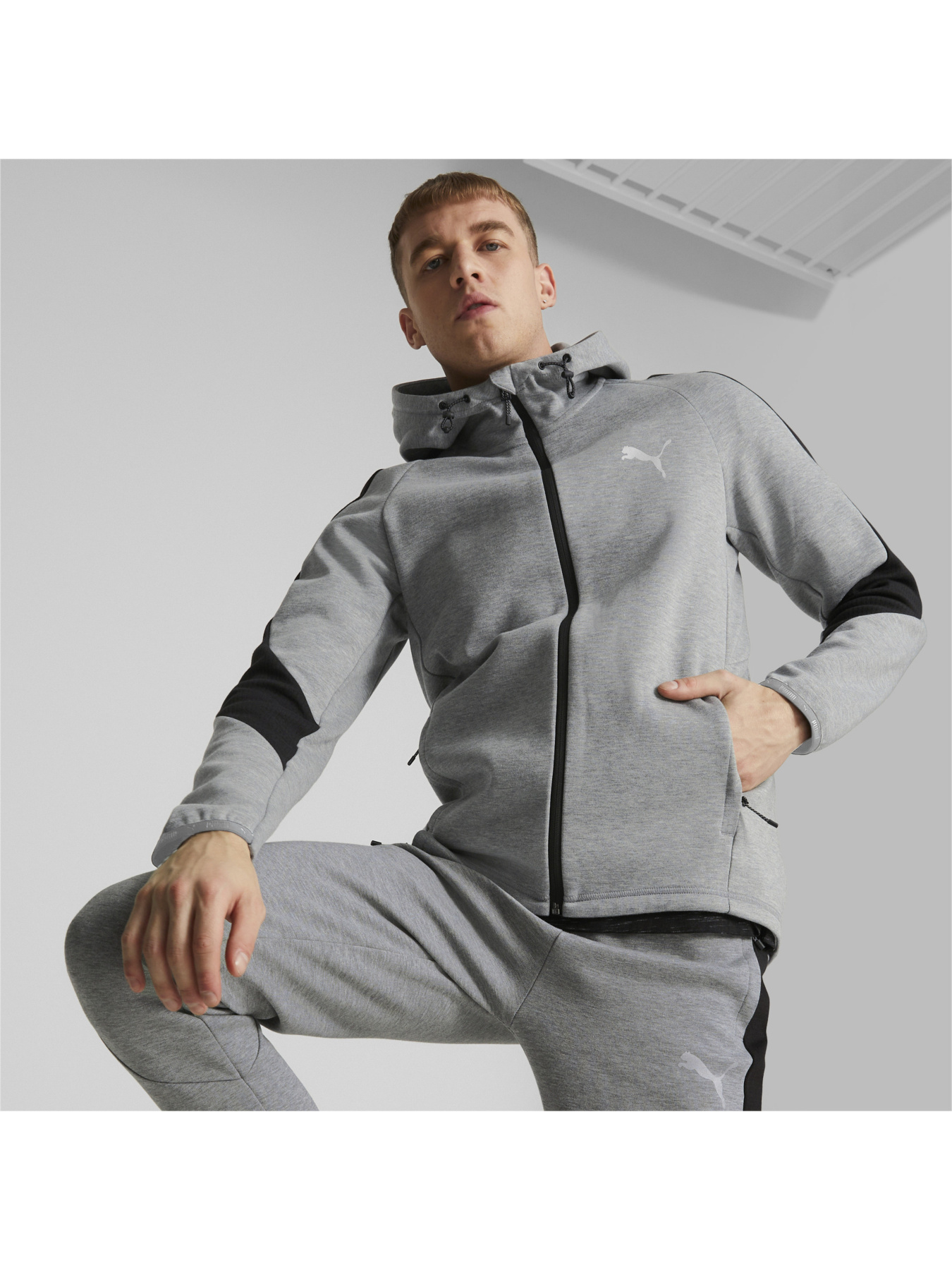 Спортивна кофта PUMA модель 849915 Фото