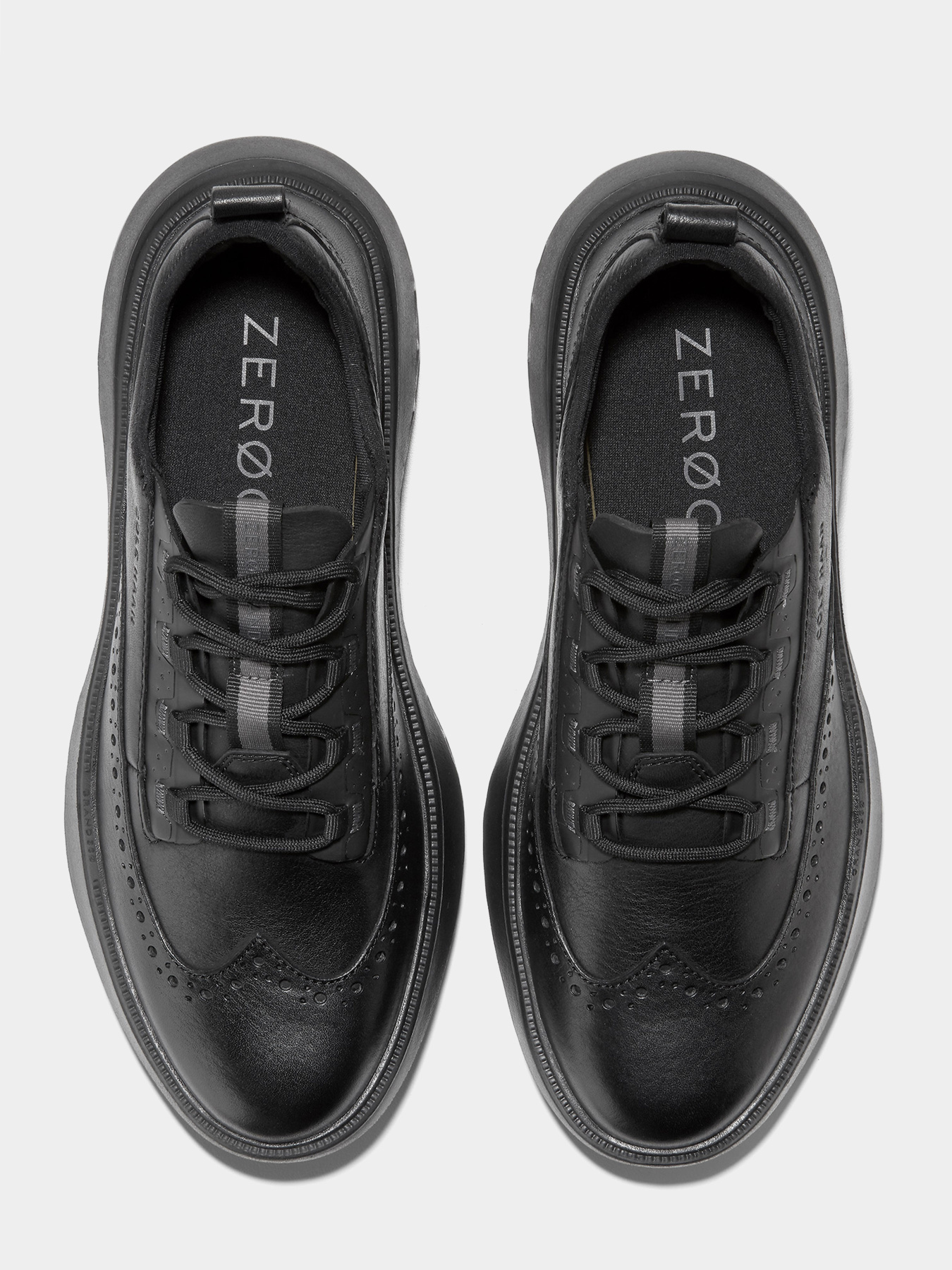 Кроссовки повседневные Cole Haan модель C37036 Фото