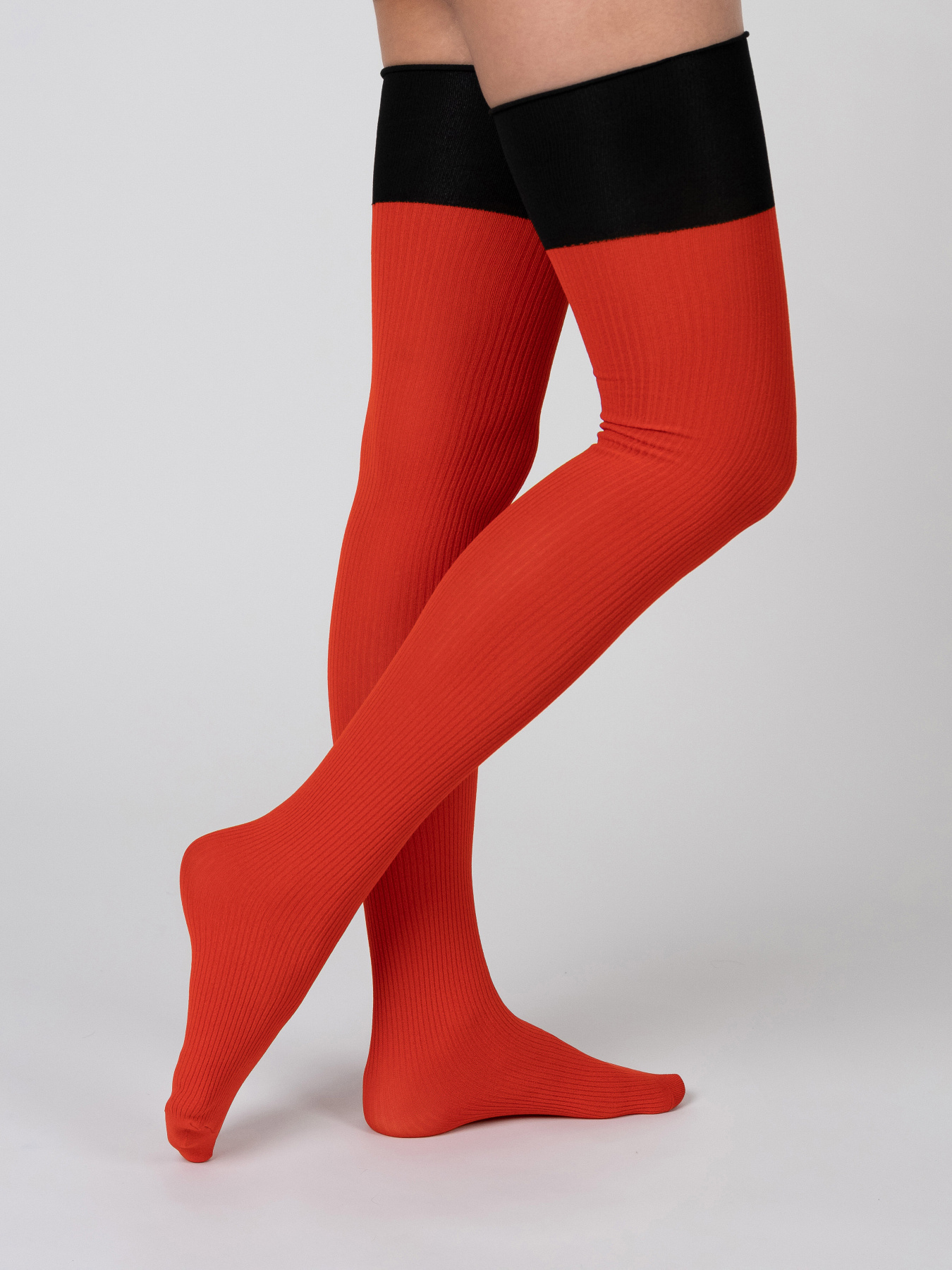 Панчохи Brabrabra модель SLZ1201_red-black Фото