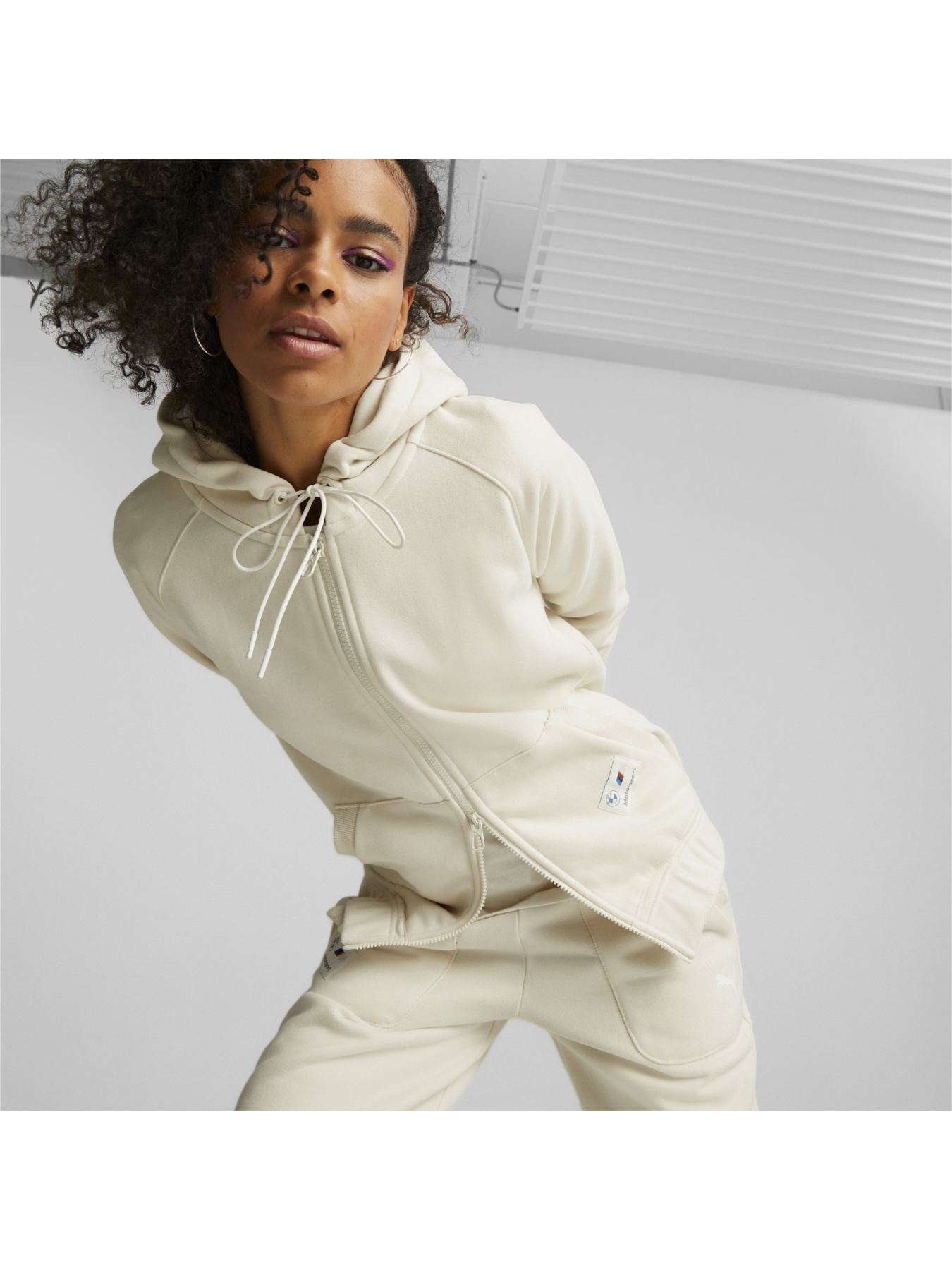 Кофта PUMA Bmw Mms Wmn Hdd Sweat Jacket модель 535905 Фото