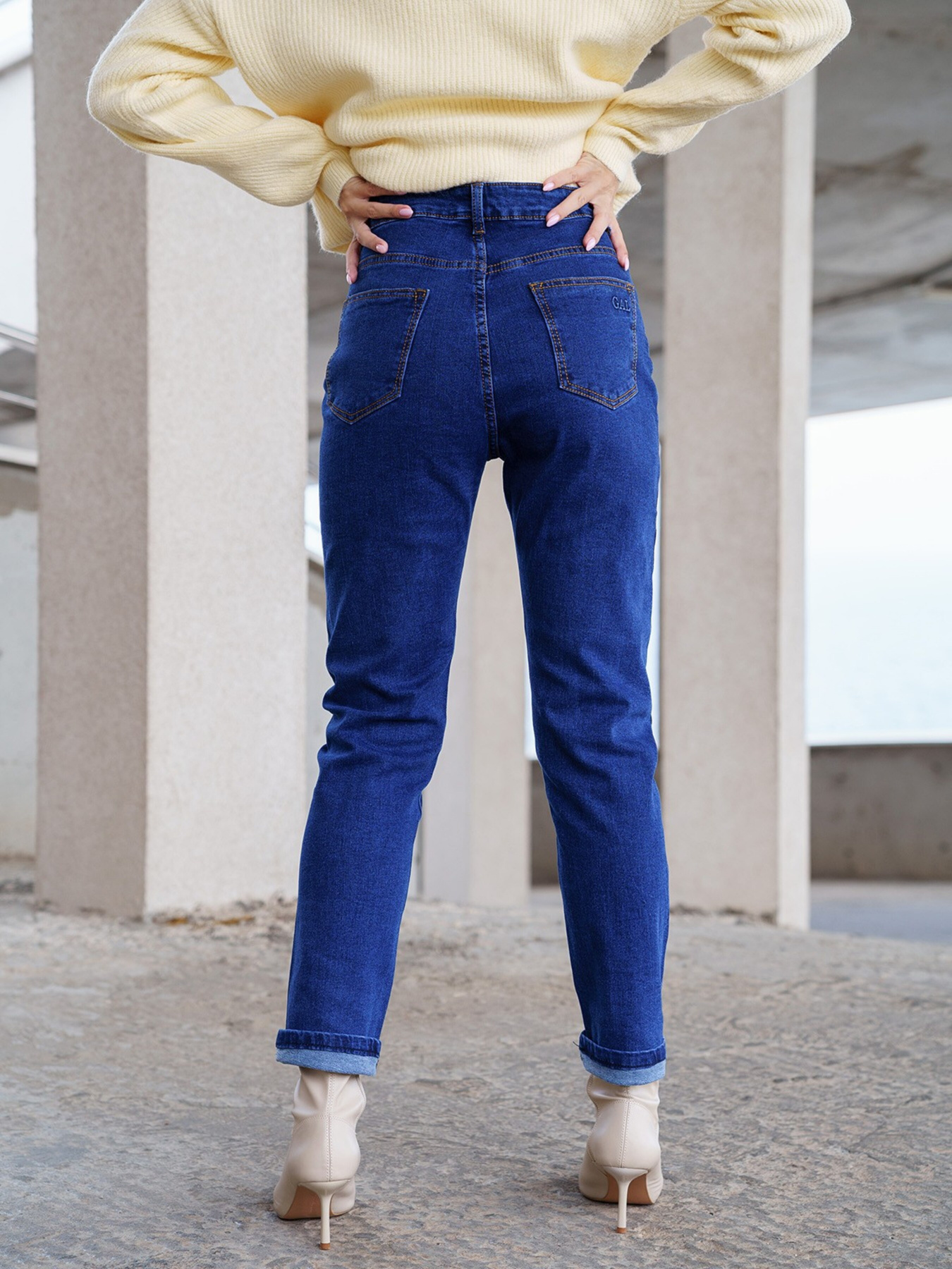 Джинсы мом ISSA Plus модель WN20-311_blue Фото