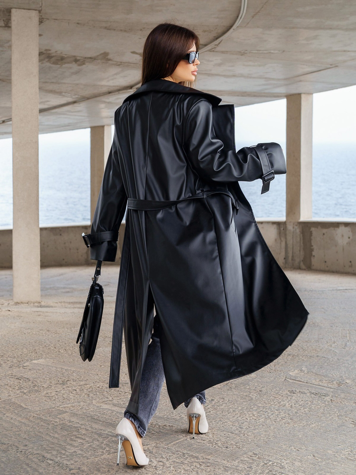 Плащ ISSA Plus модель 13584_black Фото