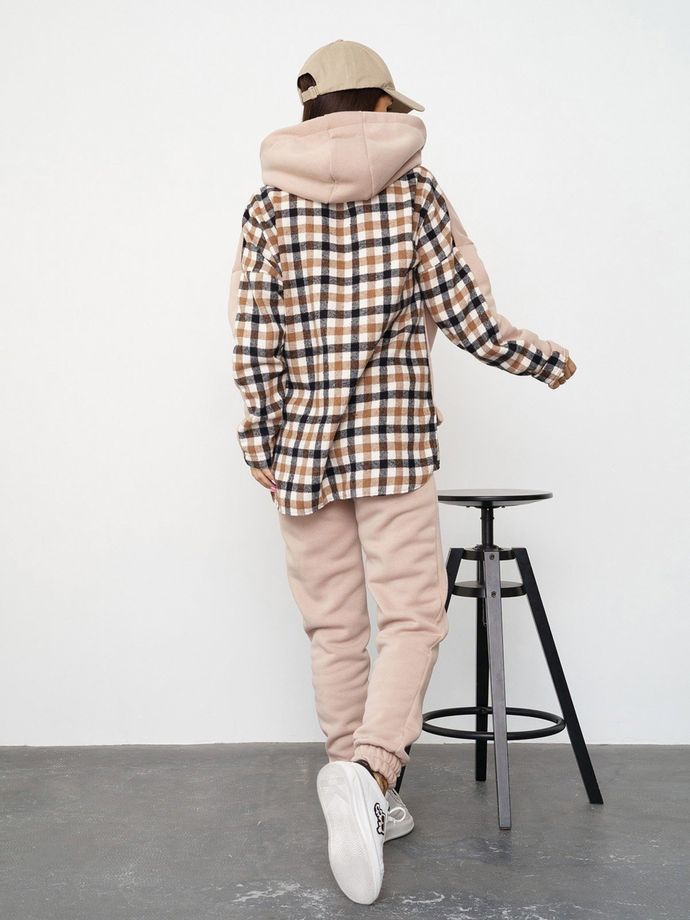 Спортивний костюм ISSA Plus модель SA-322_beige Фото