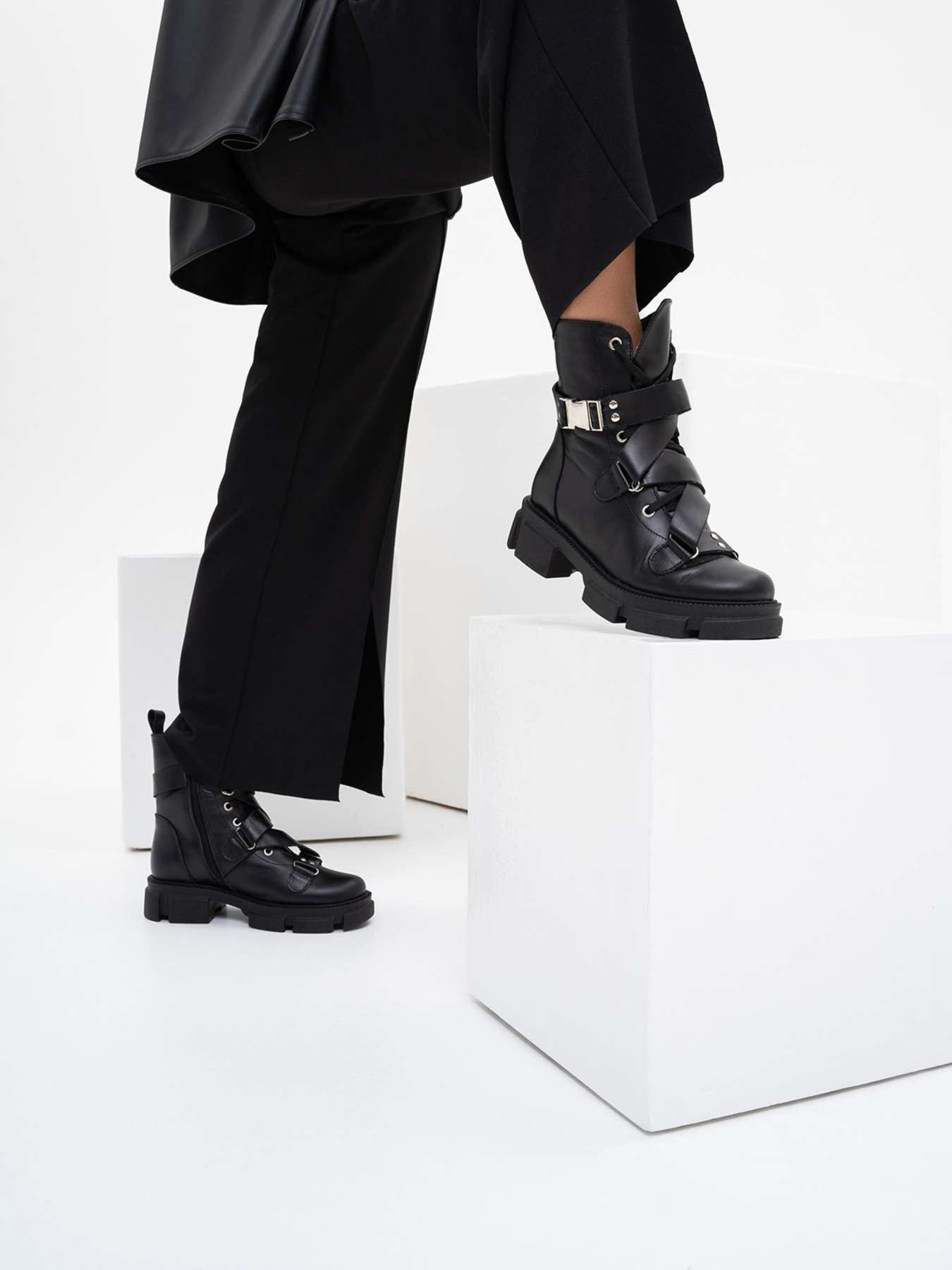 Ботинки ISSA Plus модель OB2-139_black Фото