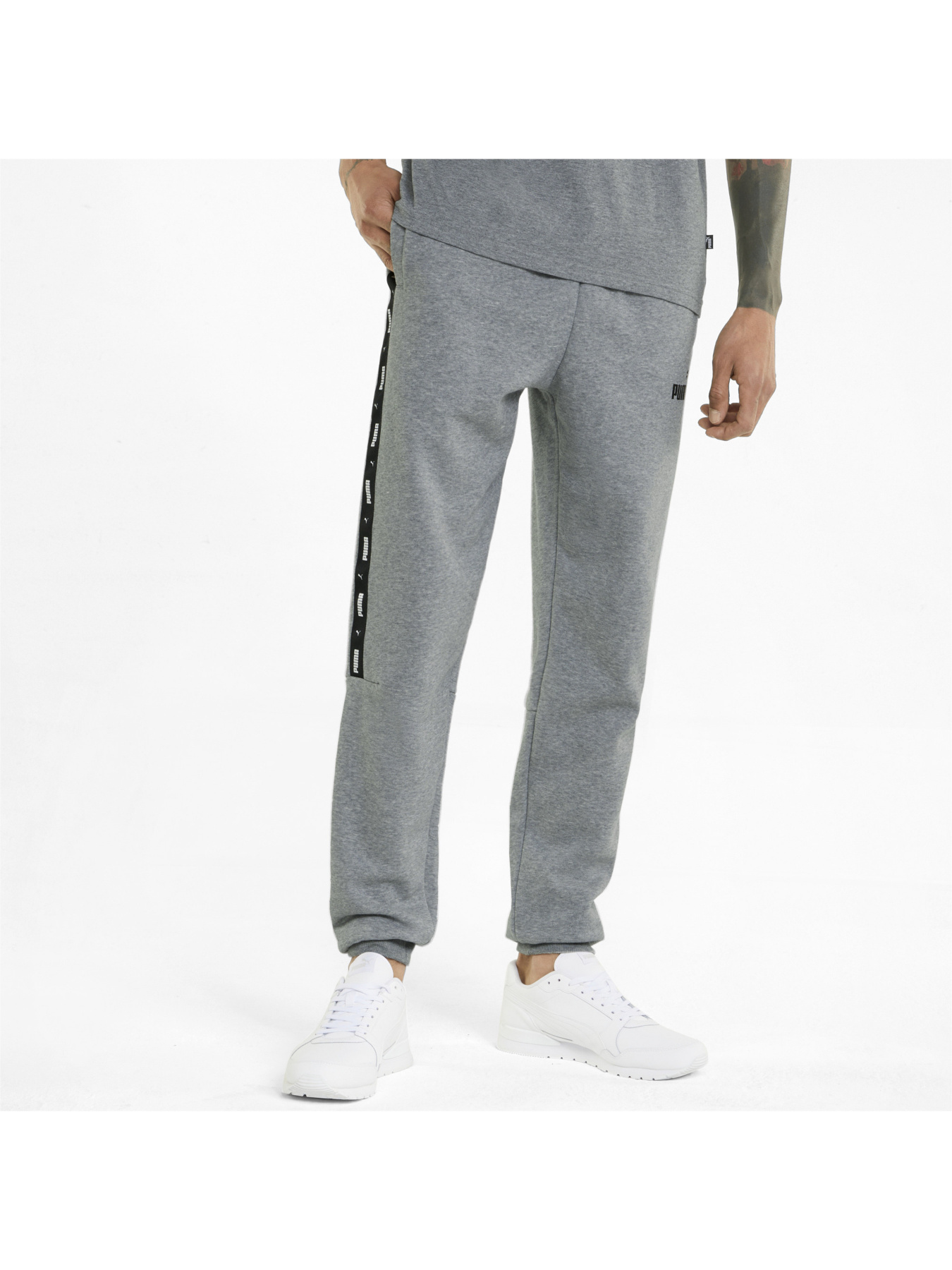 Брюки PUMA Ess+ Tape Sweatpants модель 849042 Брюки PUMA Ess+ Tape Sweatpants модель 849042 Фото