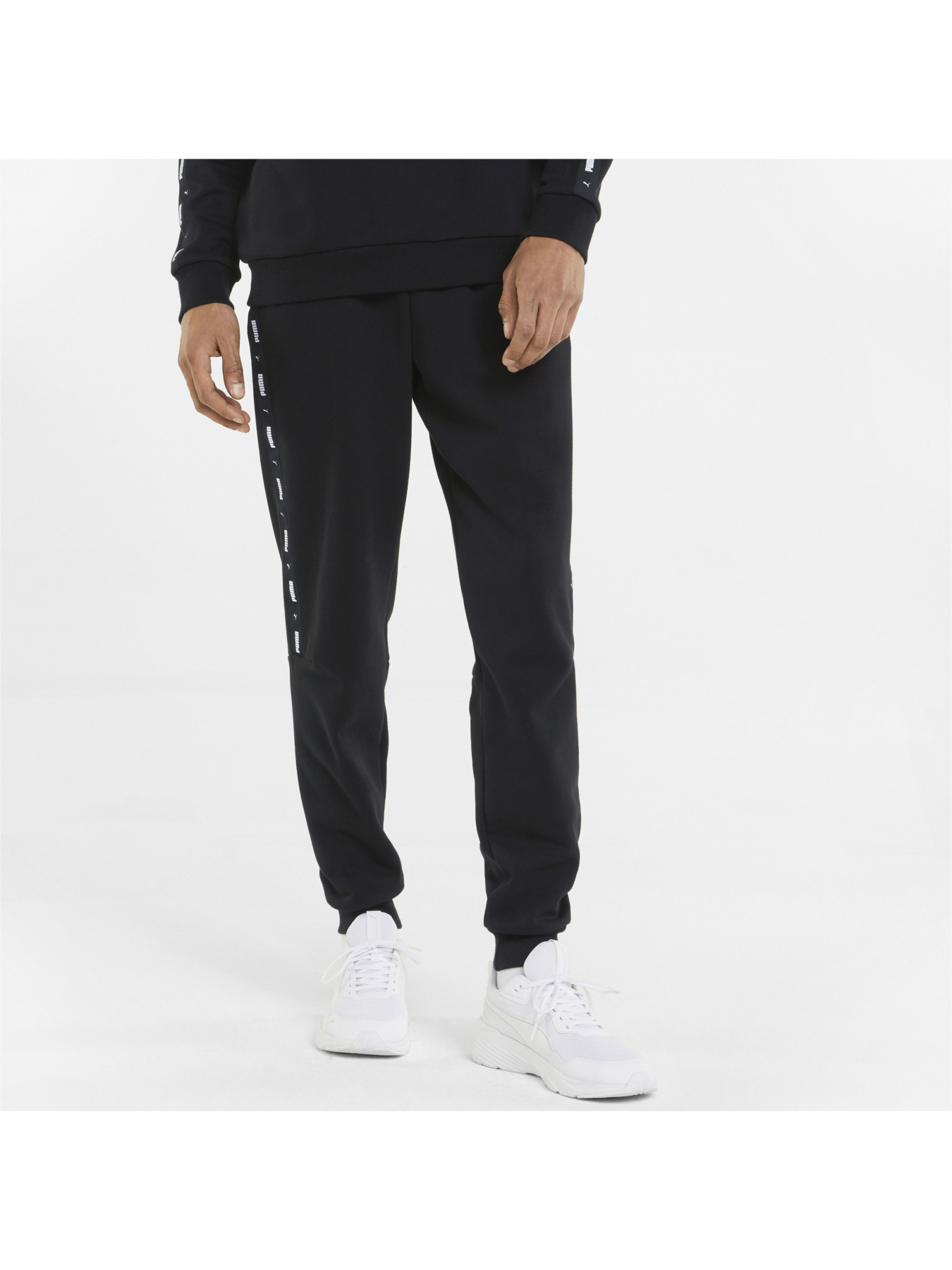 Брюки PUMA Ess+ Tape Sweatpants модель 849042 Фото