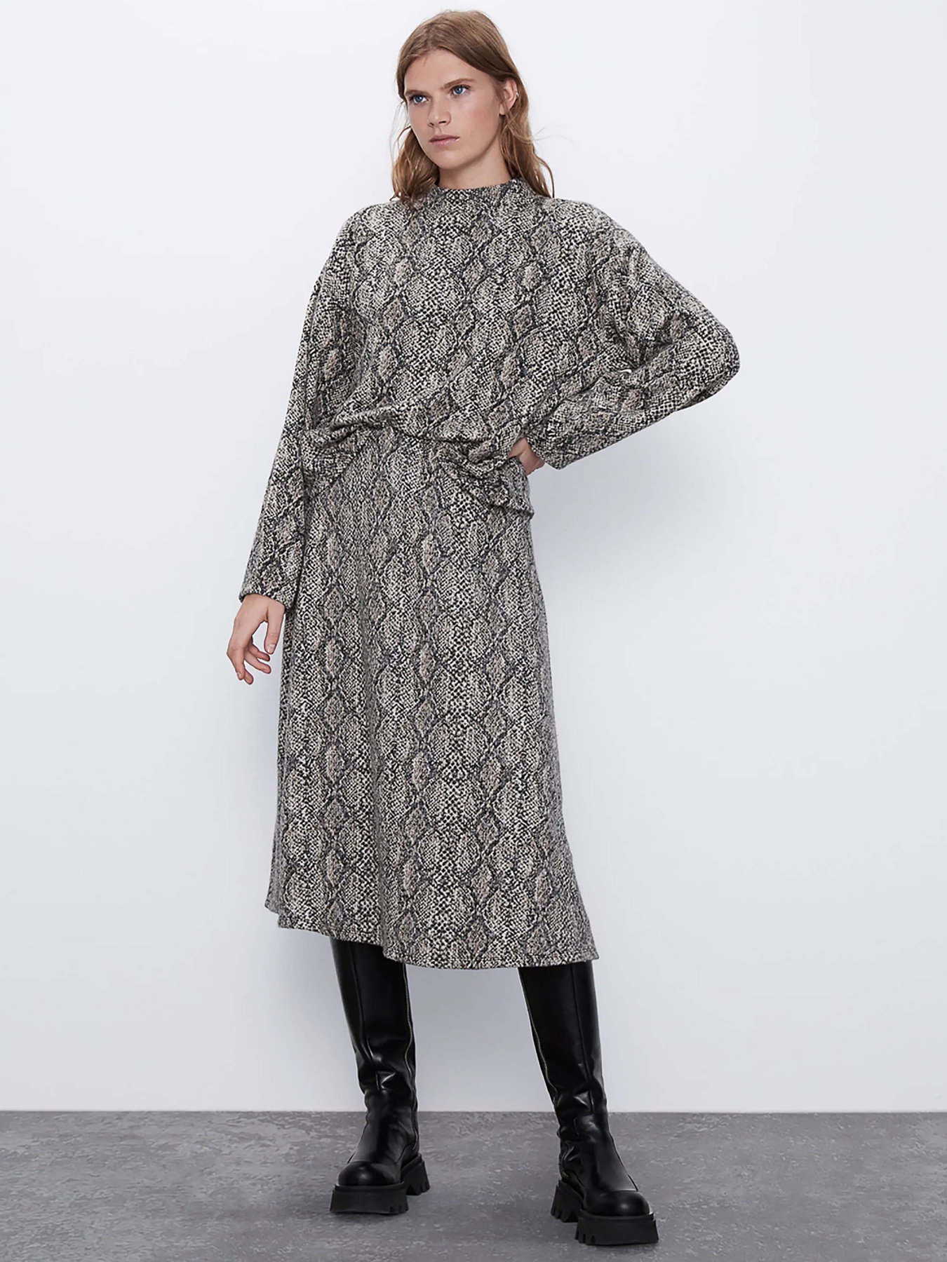 Спідниця міді ZARA Модель 65010 Фото