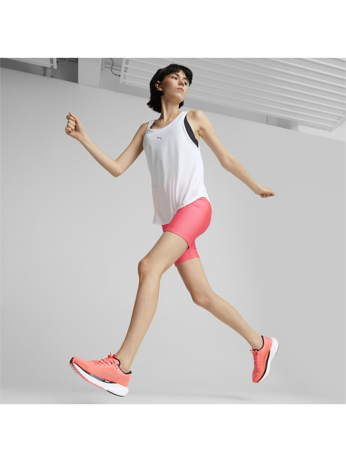 Леггинсы спортивные PUMA Run Ultraform Tight Short модель 522153 Фото